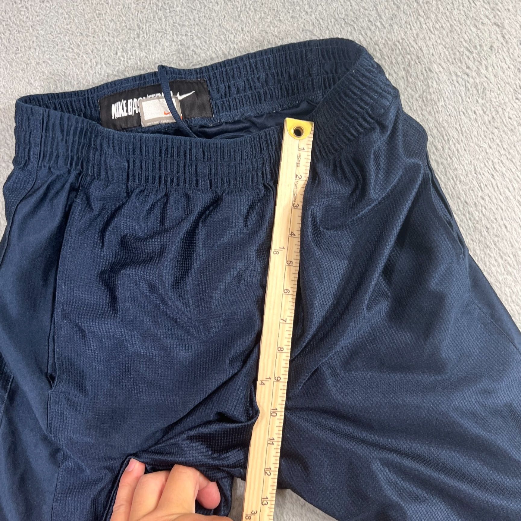 Nike Vintage Nike Shorts Mens Small Basketball Shorts Heavy Shiny Dark Blue Size US 29 - 3 Thumbnail