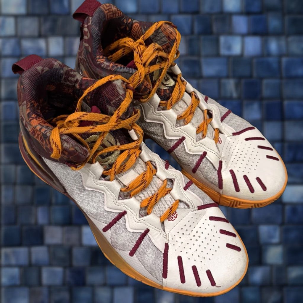 Adidas adidas Derrick Rose Son Of Chi Basketball Sneakers GV8717 Size 6.5 Men White Sneaker Basketball Shoes GV8717 Size US 7 / EU 40 - 1 Thumbnail