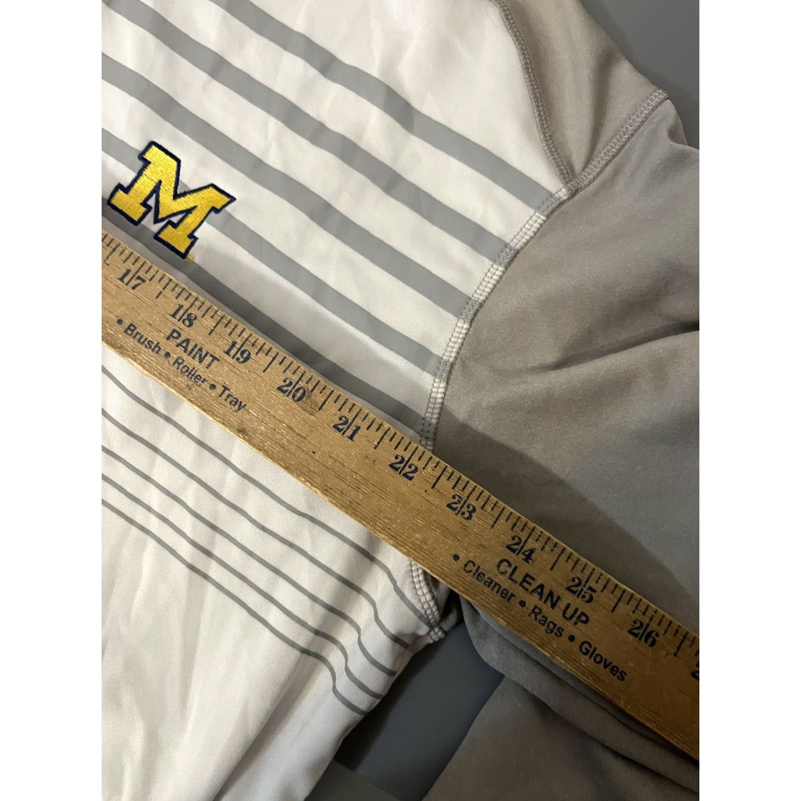 Vintage Ping Golf 1/4 Zip Pullover Men’s XL White Gray Striped Long Sleeve Embroidery Michigan Polo Shirt Size US XL / EU 56 / 4 - 6 Thumbnail