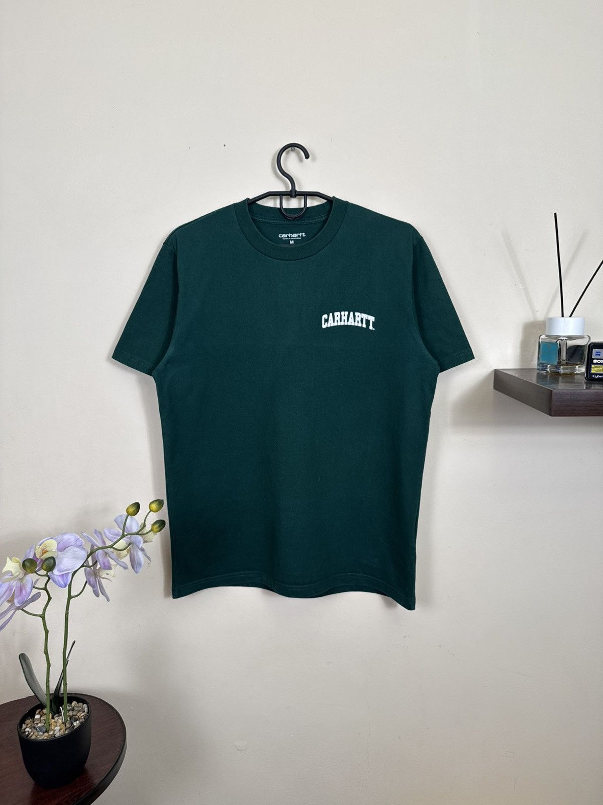 Carhartt Rare Carhartt WIP Outdoor Retro Green Men’s T-Shirt Sz M Y2K Size US M / EU 48-50 / 2 - 9 Thumbnail