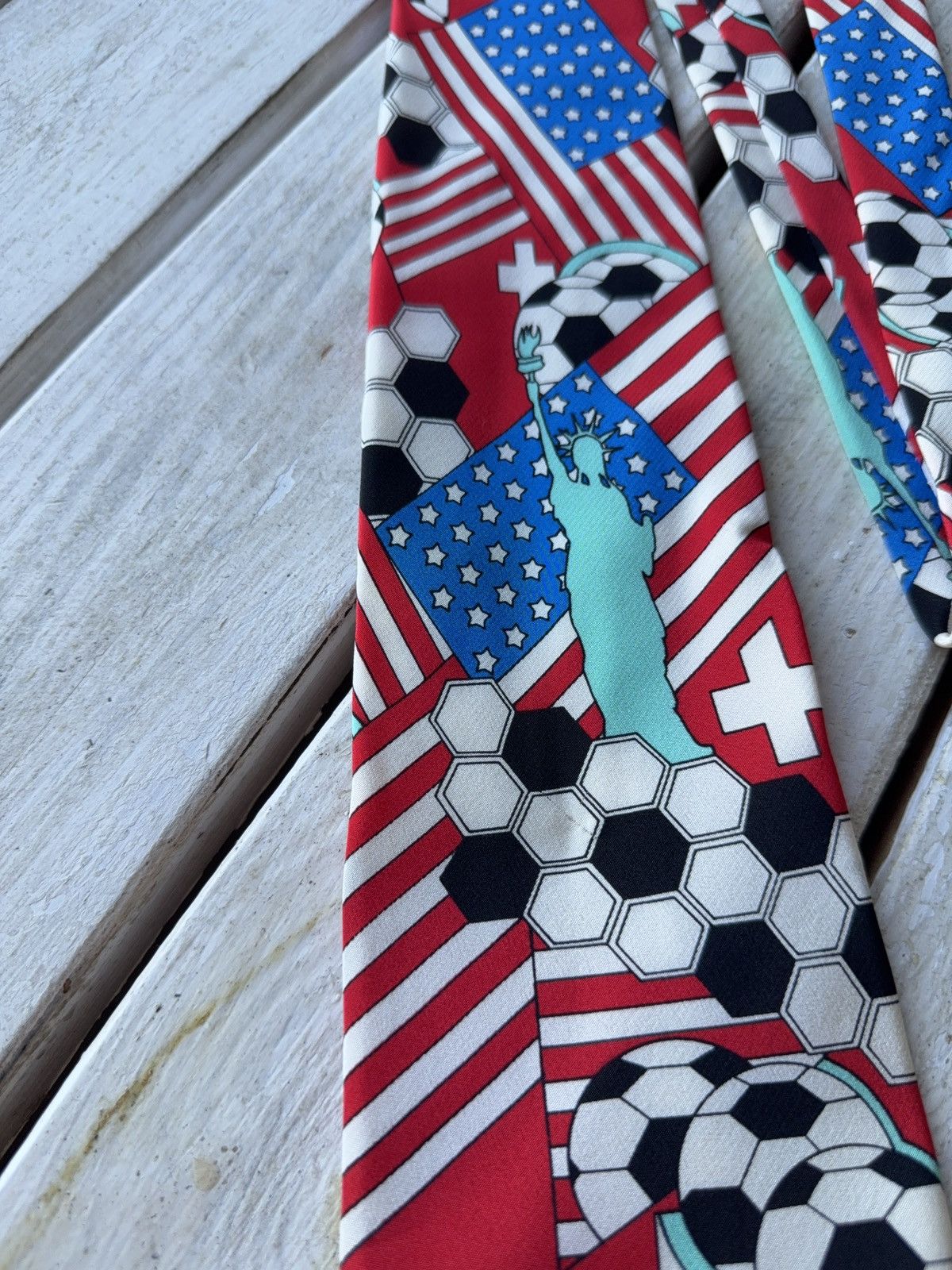 UEFA × Vintage VNTG USA 94 World Cup Soccer Tie Statue of Liberty Italy Size ONE SIZE - 3 Thumbnail