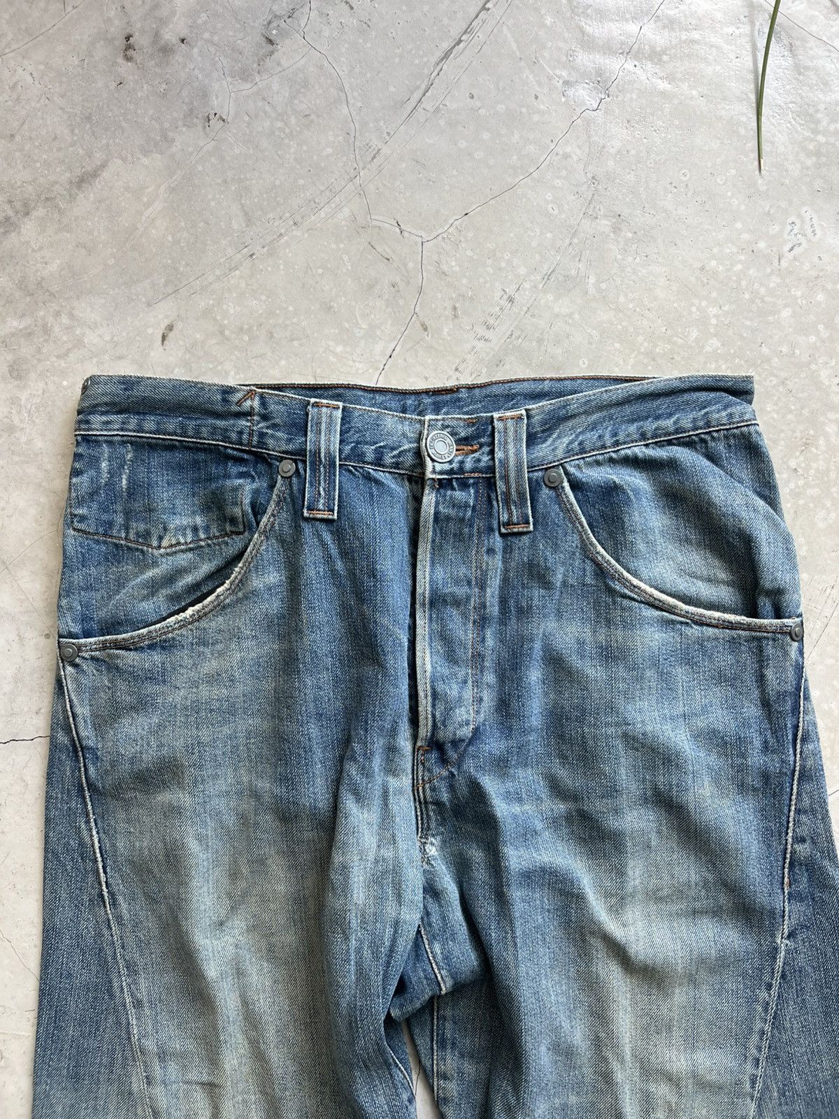 Levi's Levis Engineered Jeans Buckle Back Tag W31 Actual 32x32 Size US 31 - 3 Thumbnail