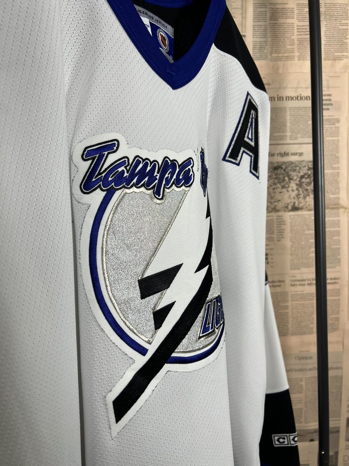 Ccm CCM Tampa Bay Lightning Jersey Size US XL / EU 56 / 4 - 3 Thumbnail