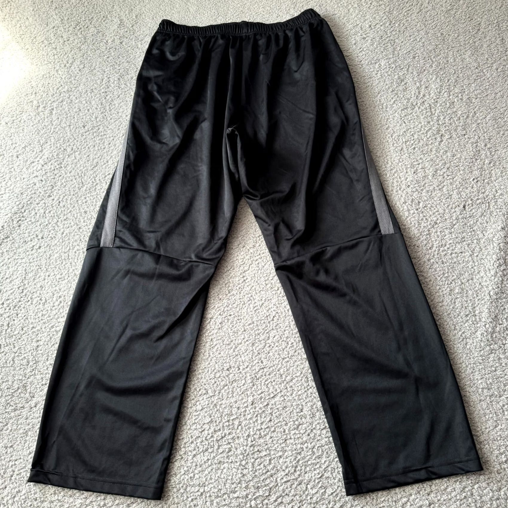 Nike Nike Pants Mens 2XL Black Epic Training Joggers Track Performance Sports Size US 33 - 2 Thumbnail