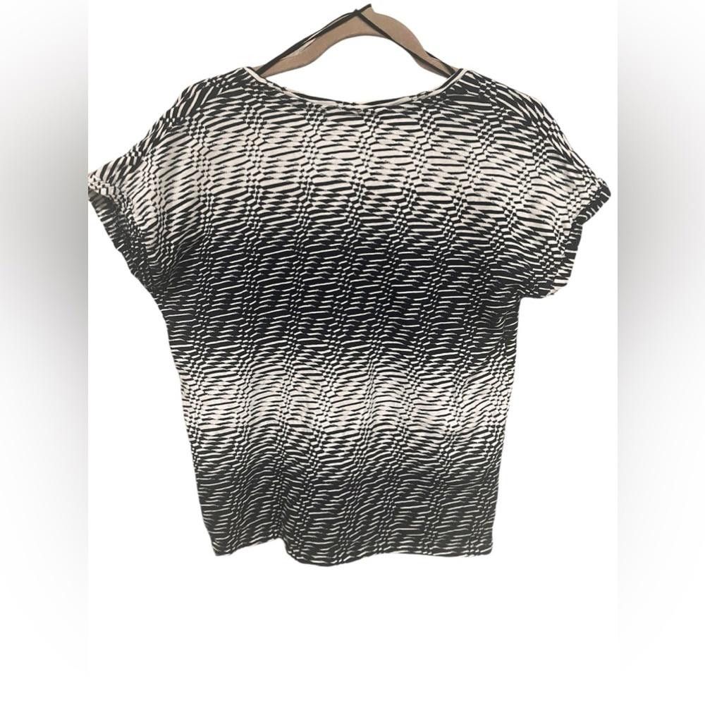 Zara Zara Top M Short Sleeves Geometric Ombre V Neck Stretch Size M / US 6-8 / IT 42-44 - 4 Thumbnail