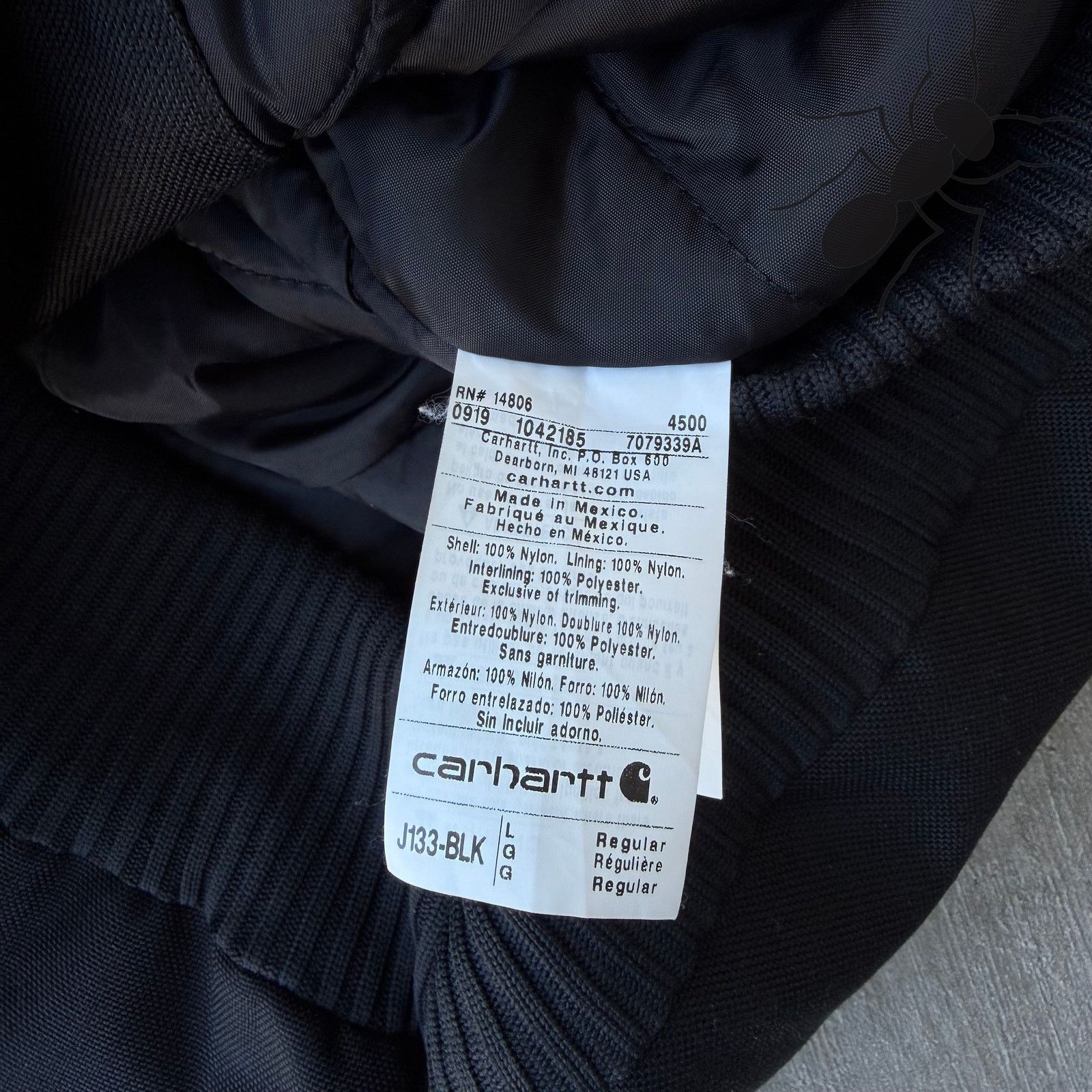 Carhartt × Vintage Carhartt J133 black hooded work wear jacket Size US L / EU 52-54 / 3 - 5 Thumbnail