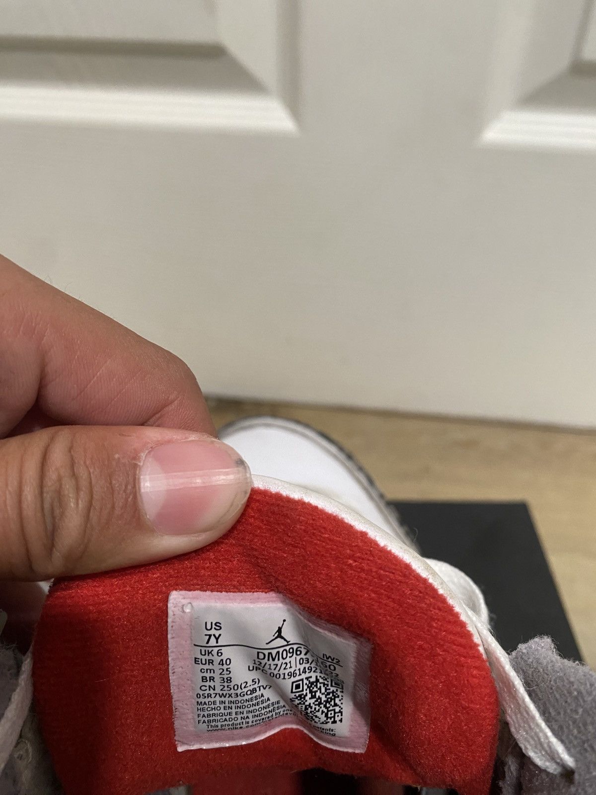 Jordan Brand × Nike Jordan 3 Fire red retro 2022 Size 7 Size US 7 / EU 40 - 5 Thumbnail
