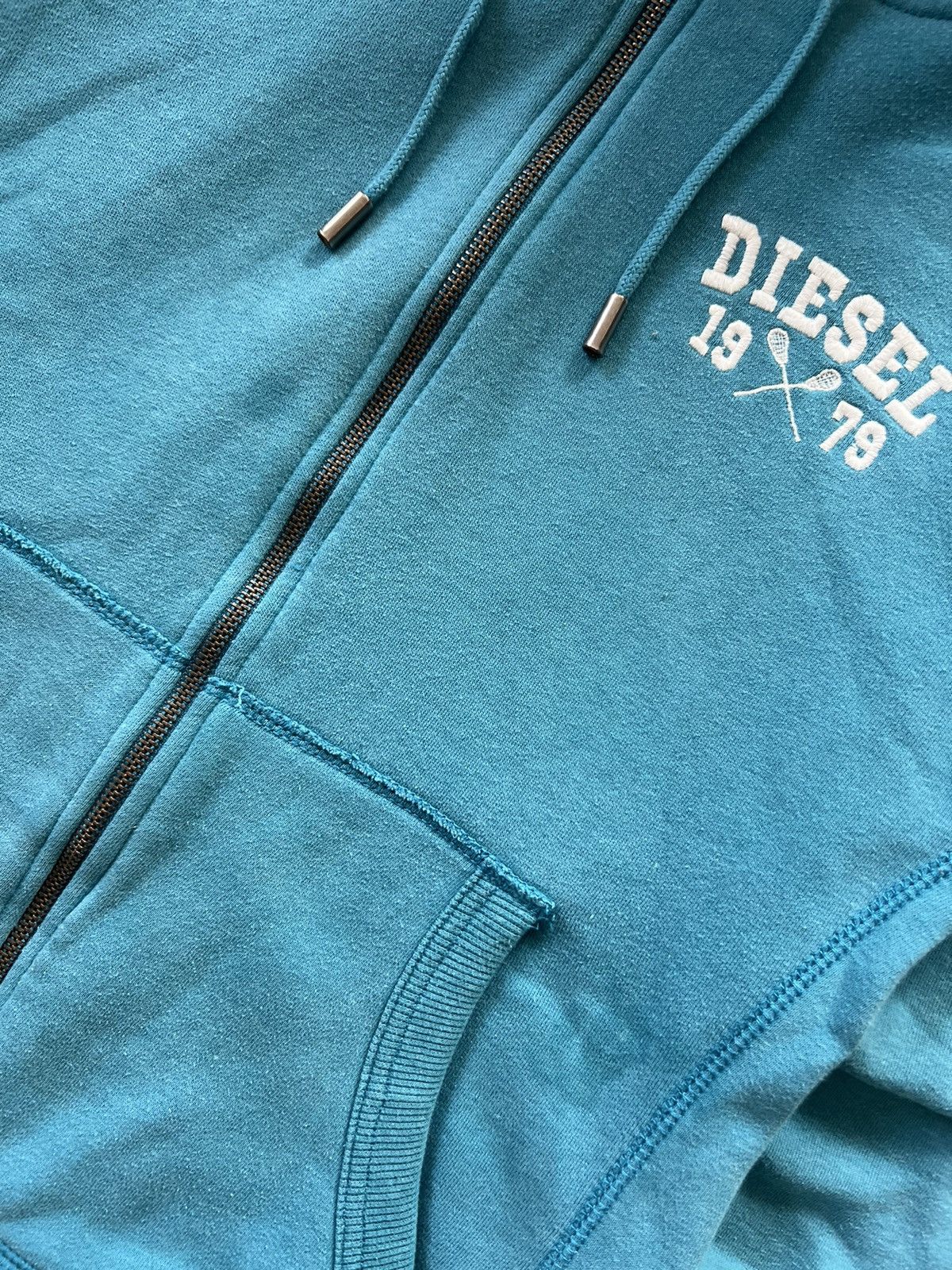 Diesel × Vintage 🐬90’s DIESEL RETRO SLEEVE LOGO Y2K ZIP HOODIE Size US M / EU 48-50 / 2 - 4 Thumbnail