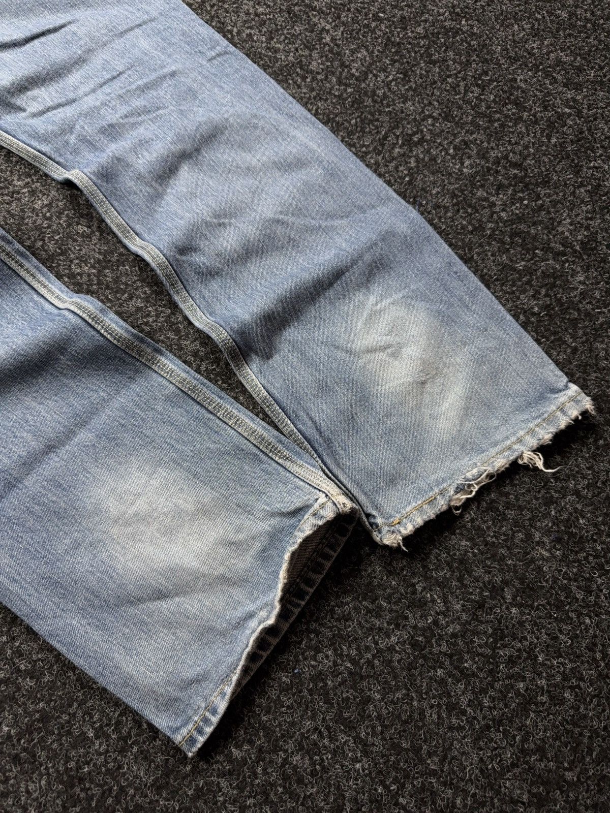 Levi's Retro 00s Levi’s 505 USA Regular Fit Light Wash Denim Jeans Size US 36 / EU 52 - 15 Thumbnail