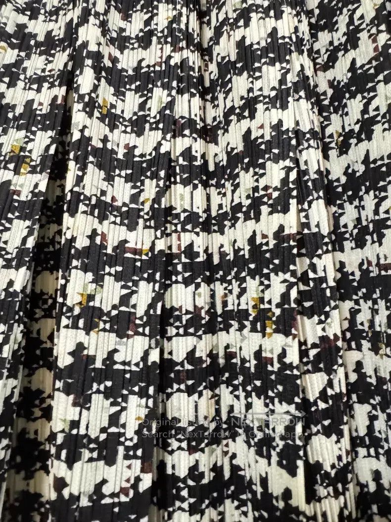 Issey Miyake Issey Miyake size:5 Black White Houndstooth Skirt Size 31" - 3 Thumbnail