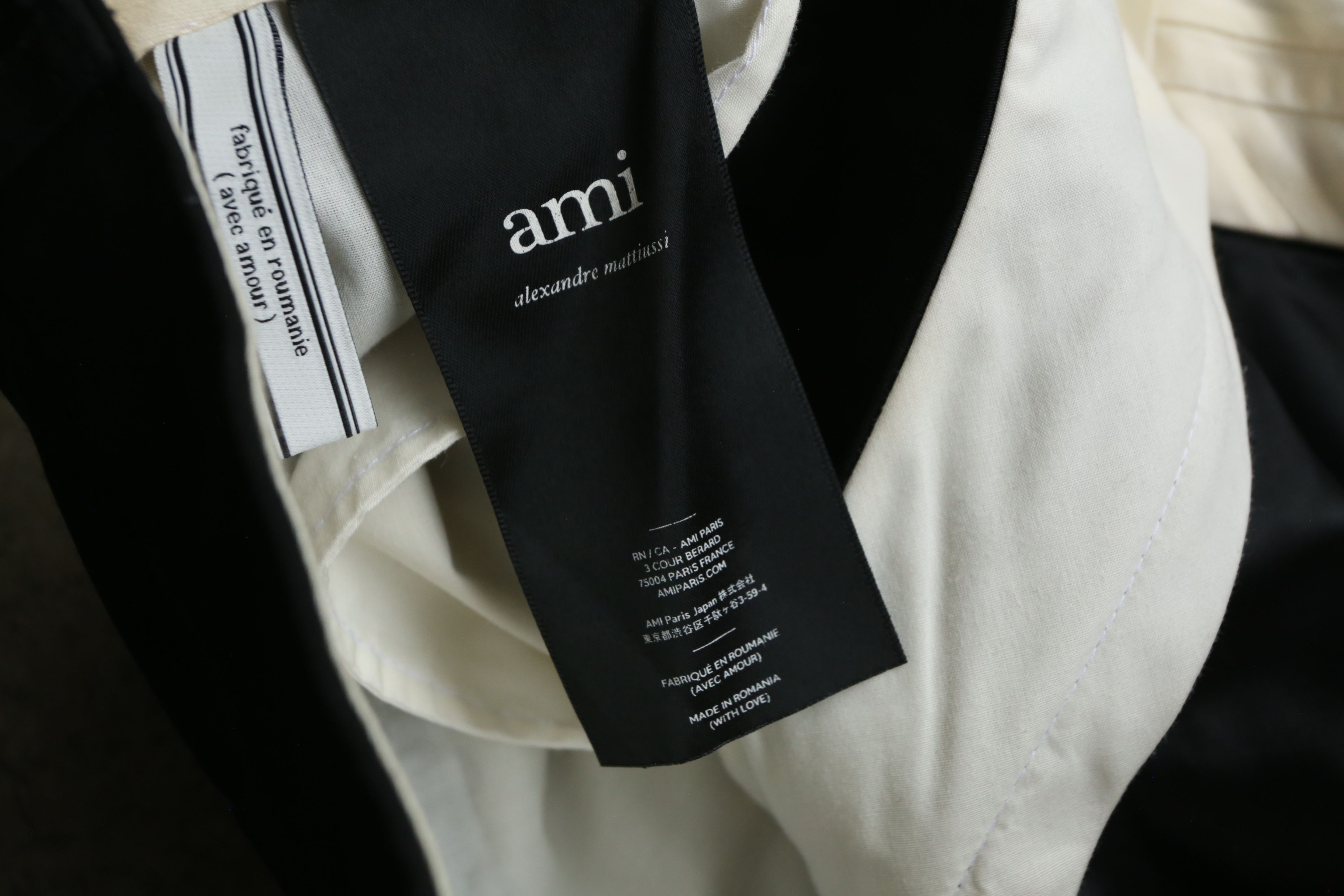 AMI Ami - S/S 20 - Pleated Bermuda Shorts Size US 30 / EU 46 - 10 Thumbnail