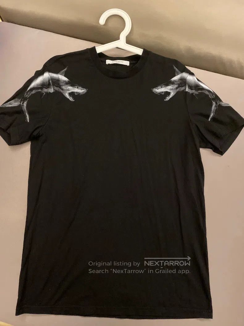 Givenchy Givenchy T-shirt Size US M / EU 48-50 / 2 - 1 Thumbnail