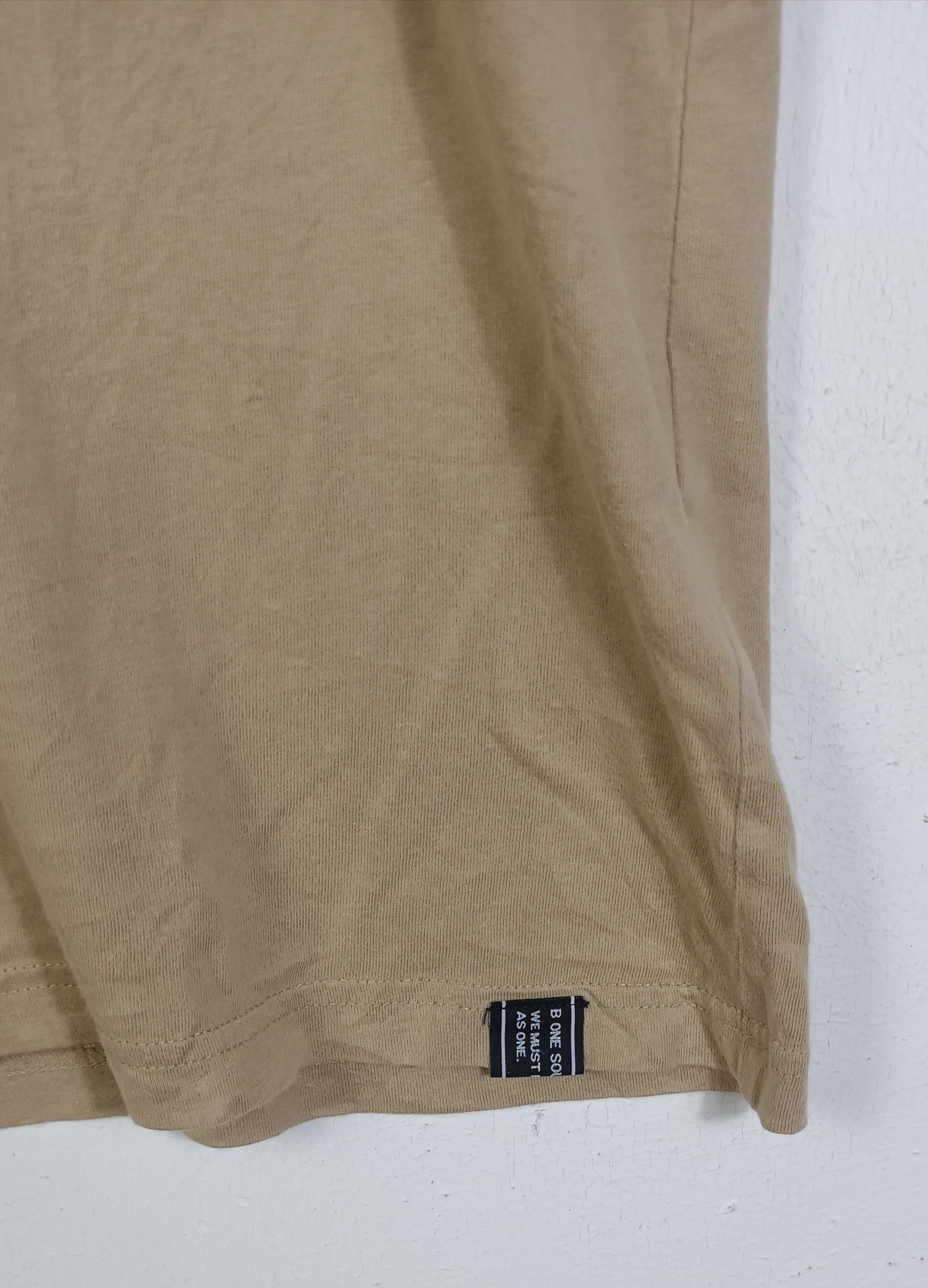 Japanese Brand × Vintage Be One Soul " DEFIANCE" Short Sleeve T Shirt Size US L / EU 52-54 / 3 - 6 Thumbnail
