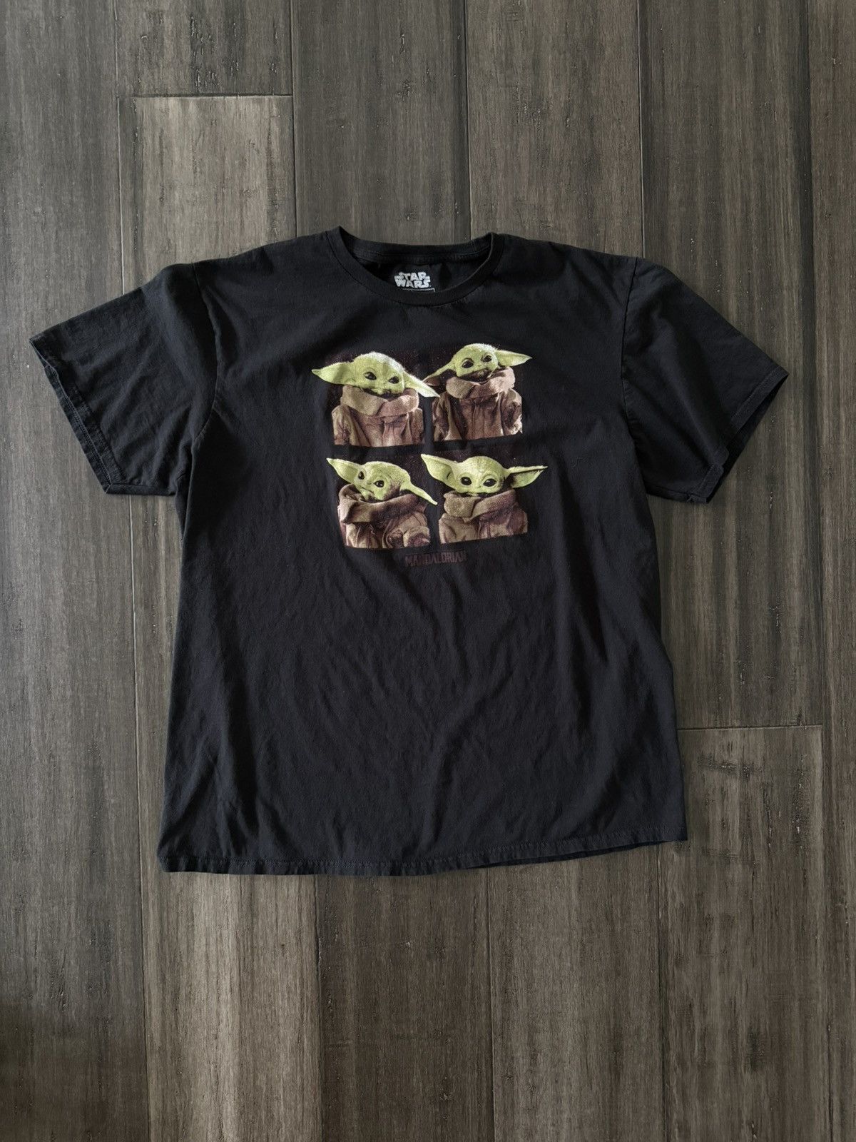 Star Wars The Mandalorian Grogu Baby Yoda T Shirt XL Size US XL / EU 56 / 4 - 1 Thumbnail