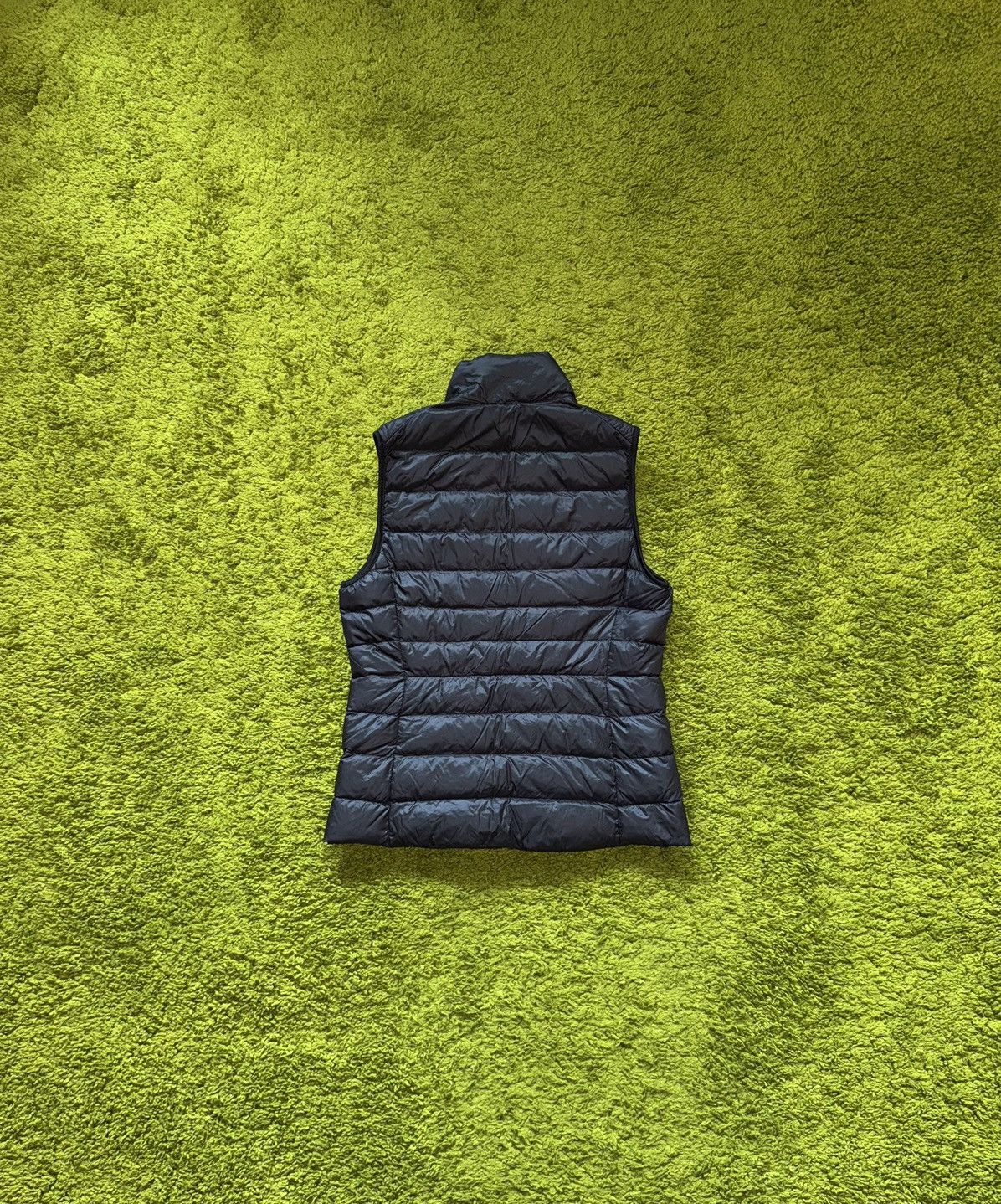 Japanese Brand × Uniqlo 🇯🇵 Uniqlo down puffer vest gilet Size S / US 4 / IT 40 - 3 Thumbnail
