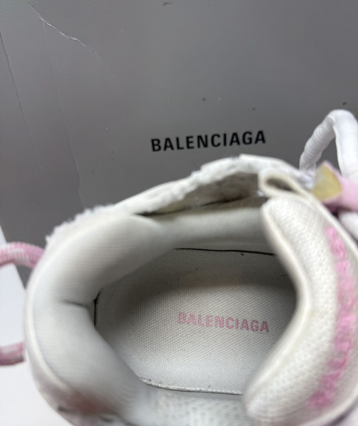 Balenciaga Balenciaga Runner Sneaker Pink/White Size US 8 / EU 41 - 8 Thumbnail