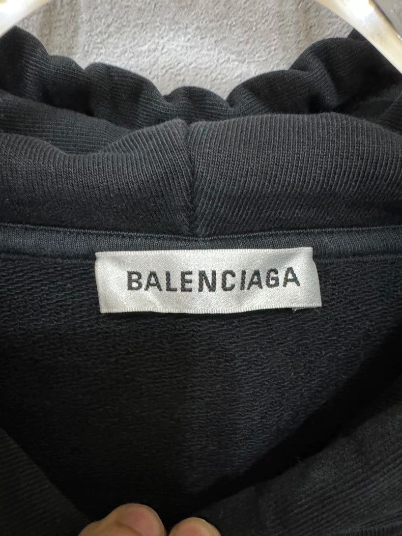 Balenciaga Balenciaga Large Logo print hooded sweatshirt at back Size US S / EU 44-46 / 1 - 4 Thumbnail