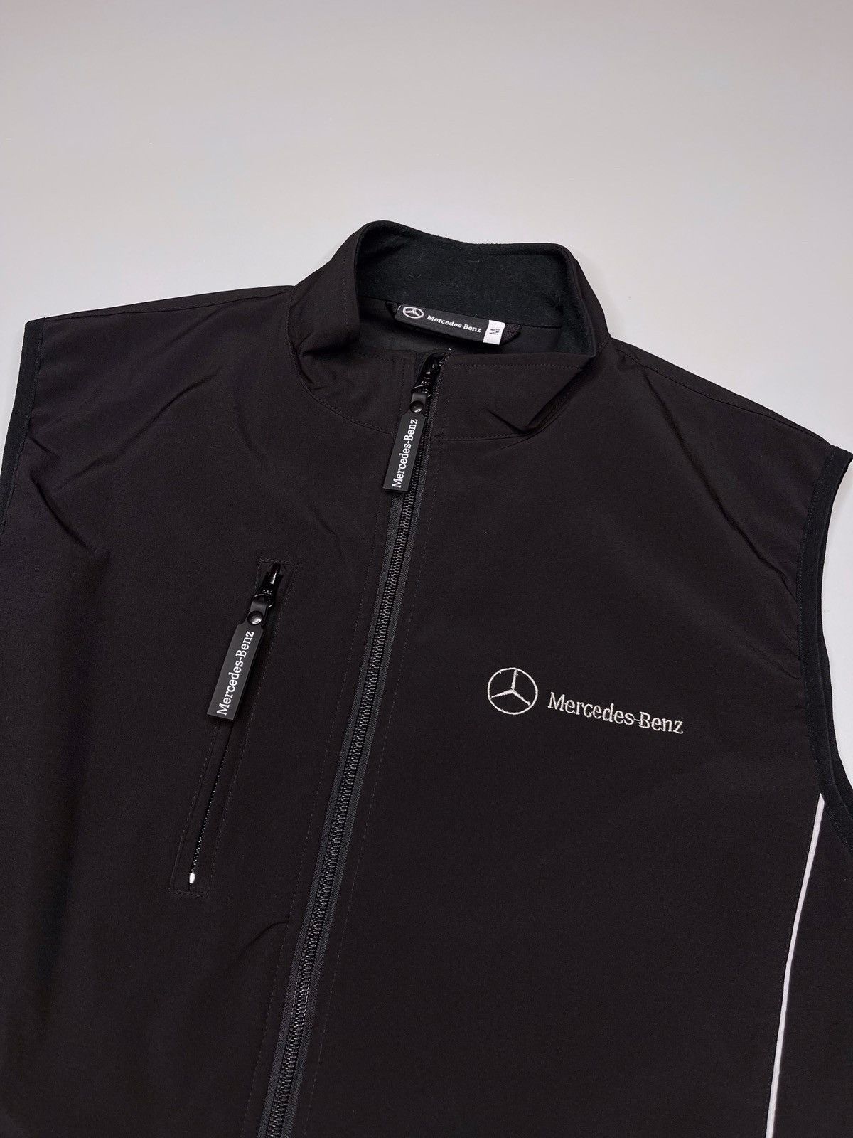 Mercedes-Benz Vintage Mercedes Benz Vest Size US M / EU 48-50 / 2 - 3 Thumbnail