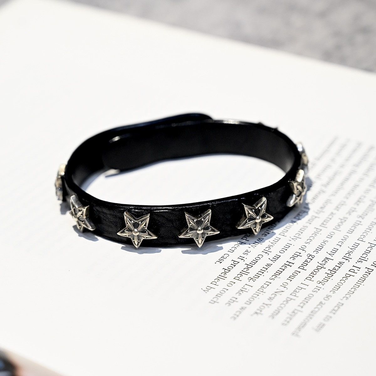 Chrome Hearts CHROME HEARTS 2 BTTN / 2 SNAP STAR SILVER BRACELET BLACK Size ONE SIZE - 1 Thumbnail