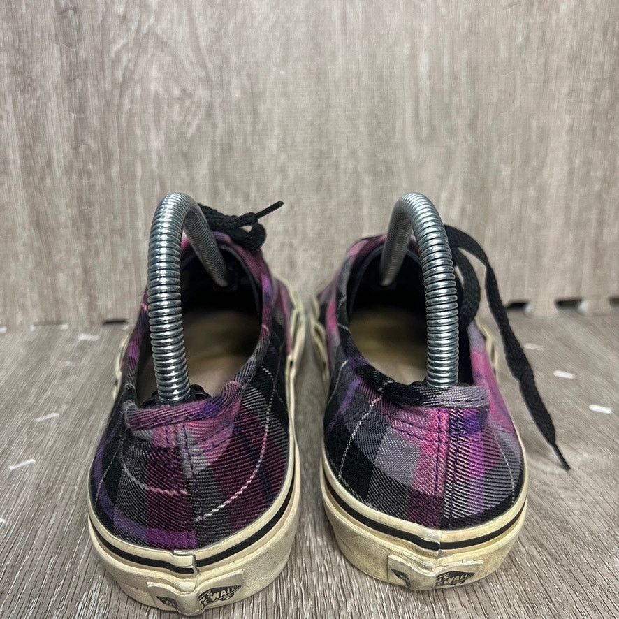 Vans Vans Plaid Sneakers Men's Size 6 / Women's 7.5 Pink & Black Size US 7.5 / IT 37.5 - 4 Thumbnail