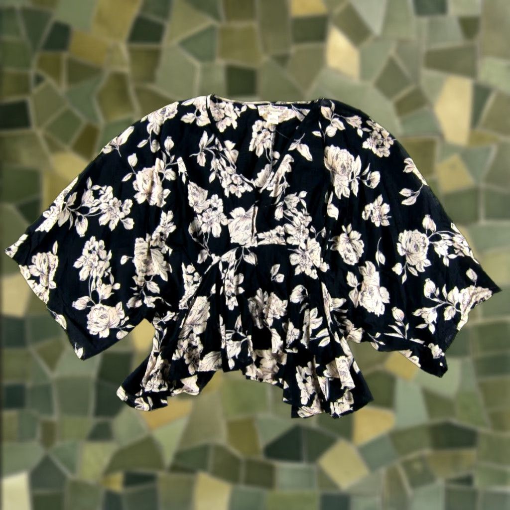 Vintage VINTAGE NWT B.O.G Collective Floral Blue Pink V-Neck Smock Peasant Blouse XS Size XS / US 0-2 / IT 36-38 - 1 Thumbnail
