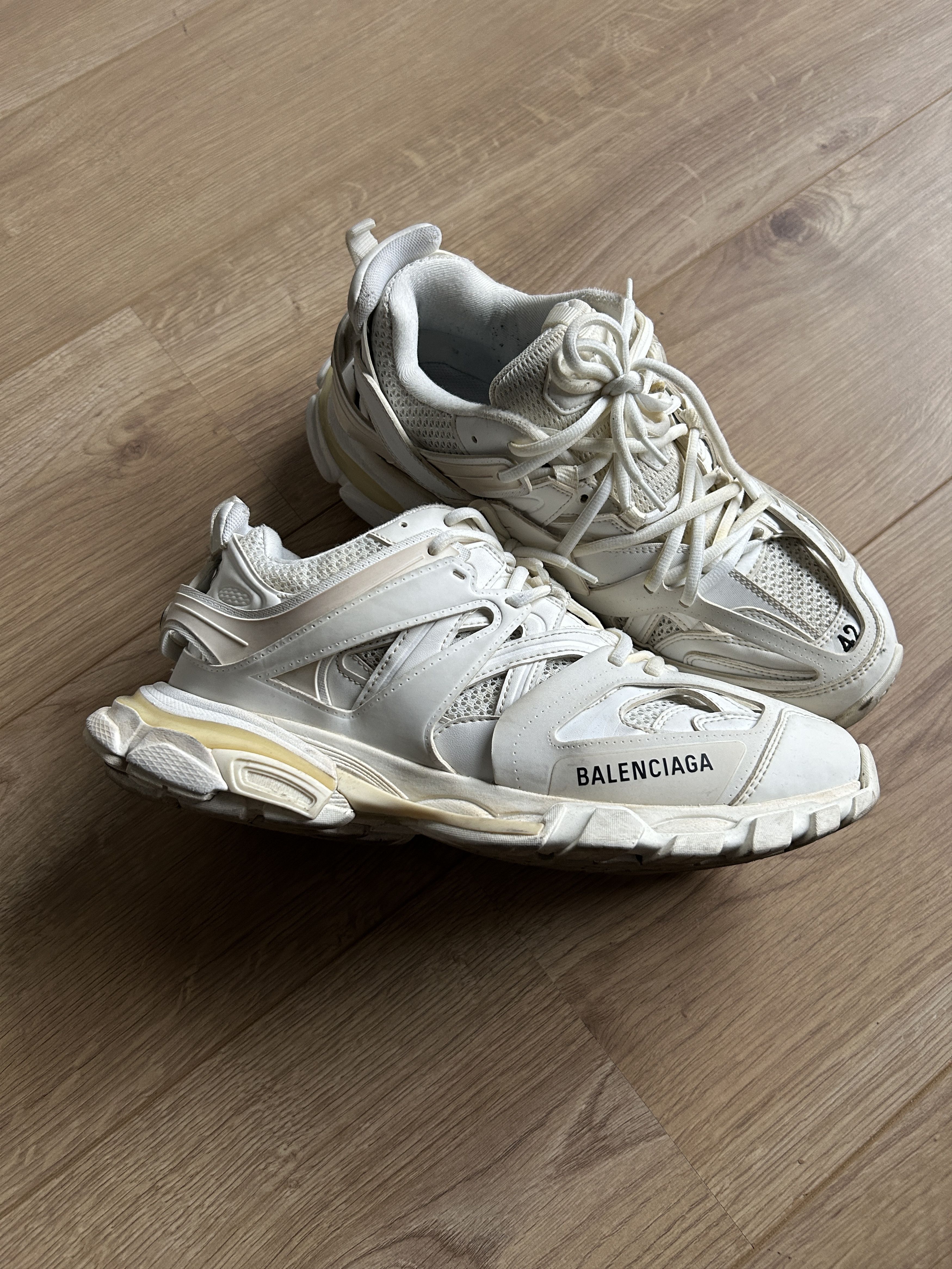Balenciaga Balenciaga Track Worn Out Sneaker US9 / EU42 | Grailed