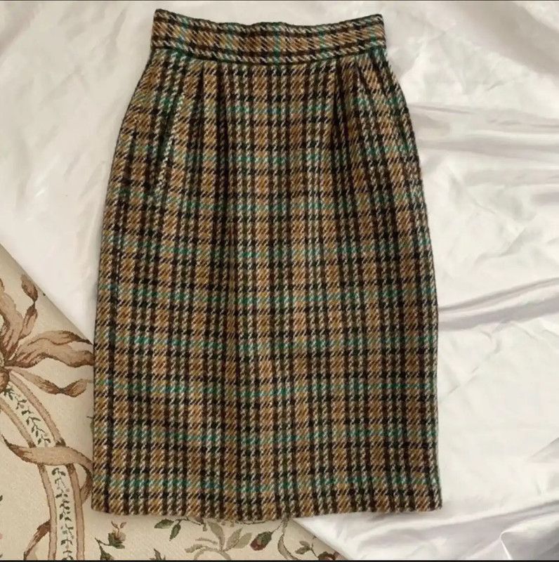 Dior Dior Khaki Wool Women's Midi Skirt 0089 Size 28" / US 6 / IT 42 - 1 Thumbnail