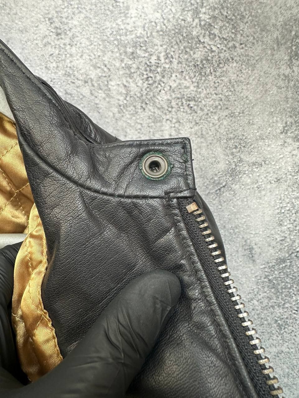 Levi's Vintage Clothing Levi's Black Leather Biker Jacket Quilted Lining Vintage 00s Size M / US 6-8 / IT 42-44 - 12 Thumbnail