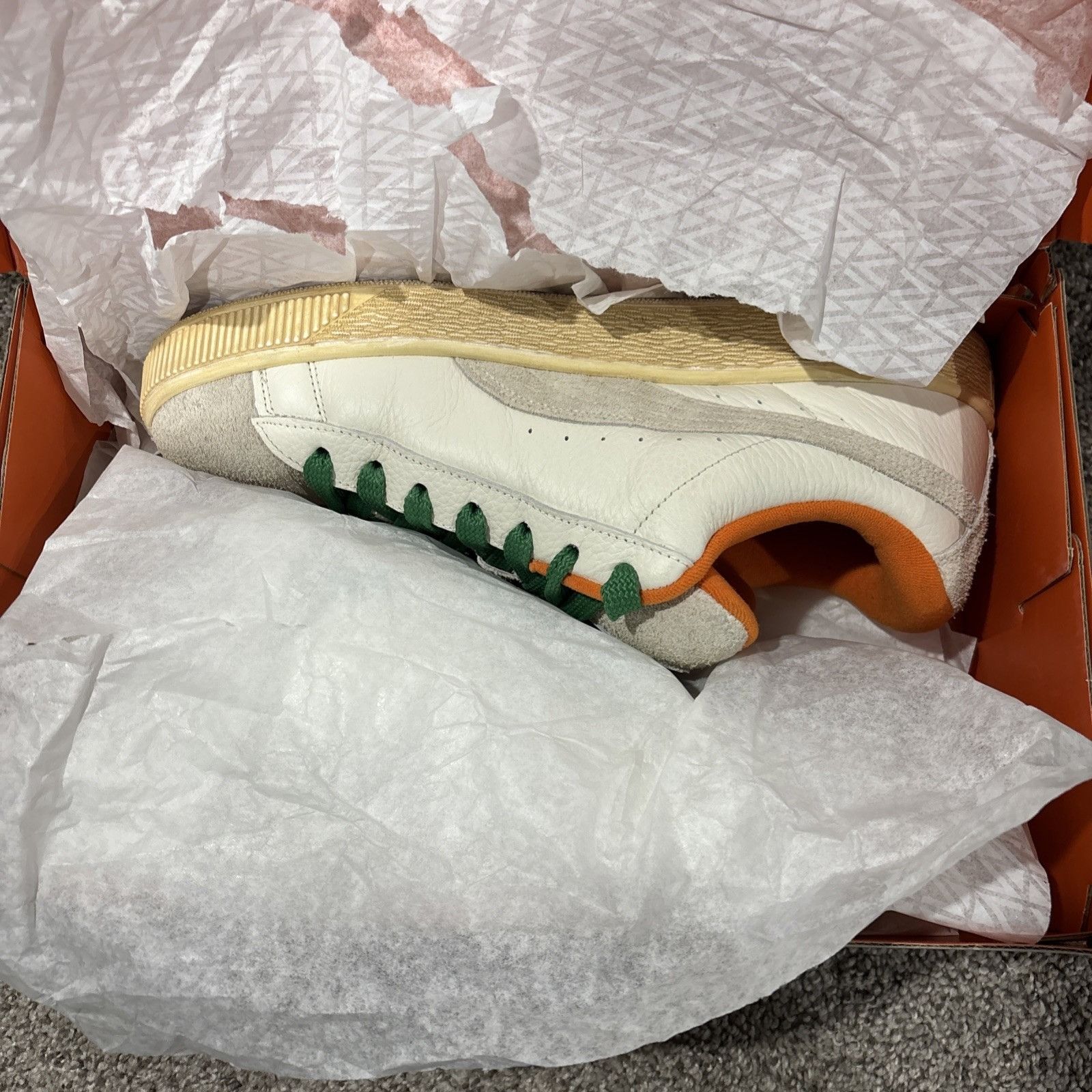 Puma PUMA Mens Sz 13 Anwar Carrots Suede XL Scavenger Hunt White Size US 13 / EU 46 - 12 Thumbnail