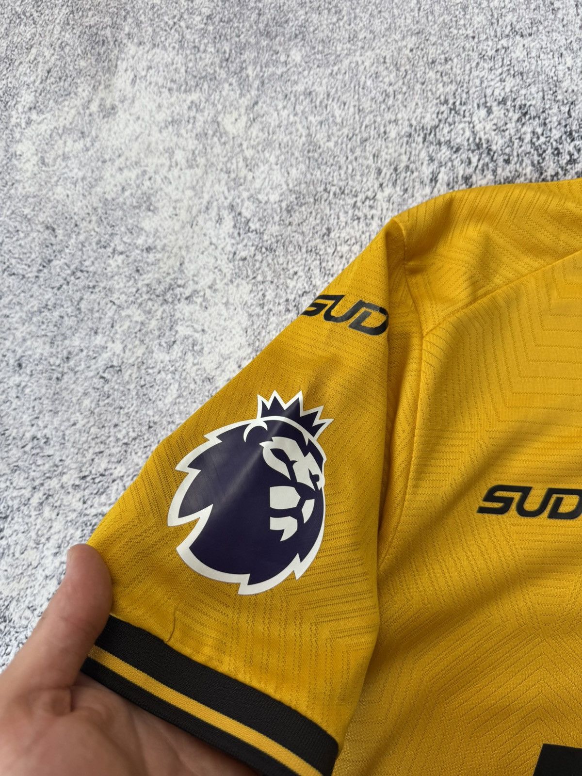 Vintage Wolverhampton Wanderers Sudu 2024/2025 Wolves shirt size M Size US M / EU 48-50 / 2 - 10 Thumbnail