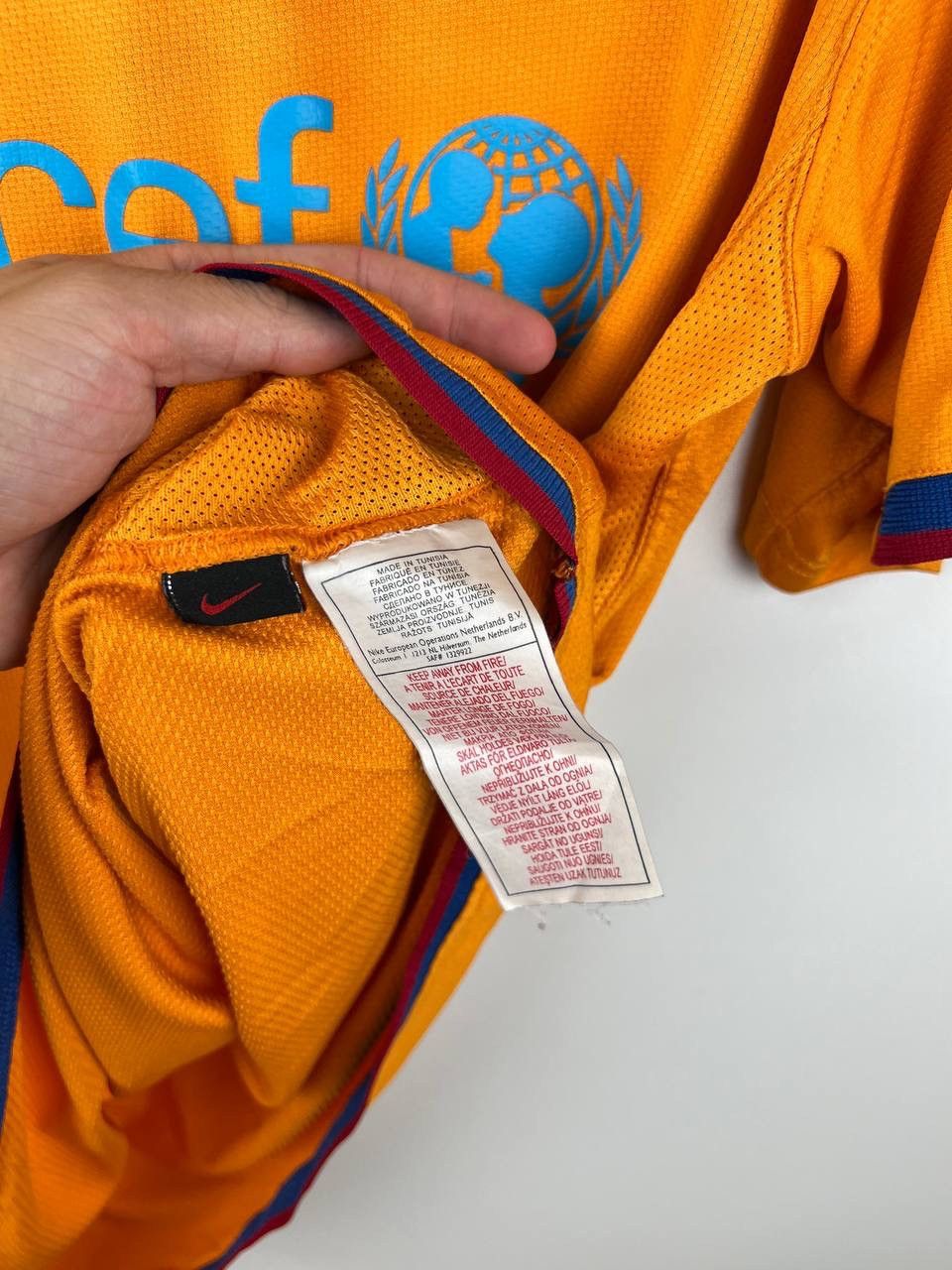 Nike Barcelona Nike 2006-07 vintage jersey t-shirts size L Size US L / EU 52-54 / 3 - 4 Thumbnail