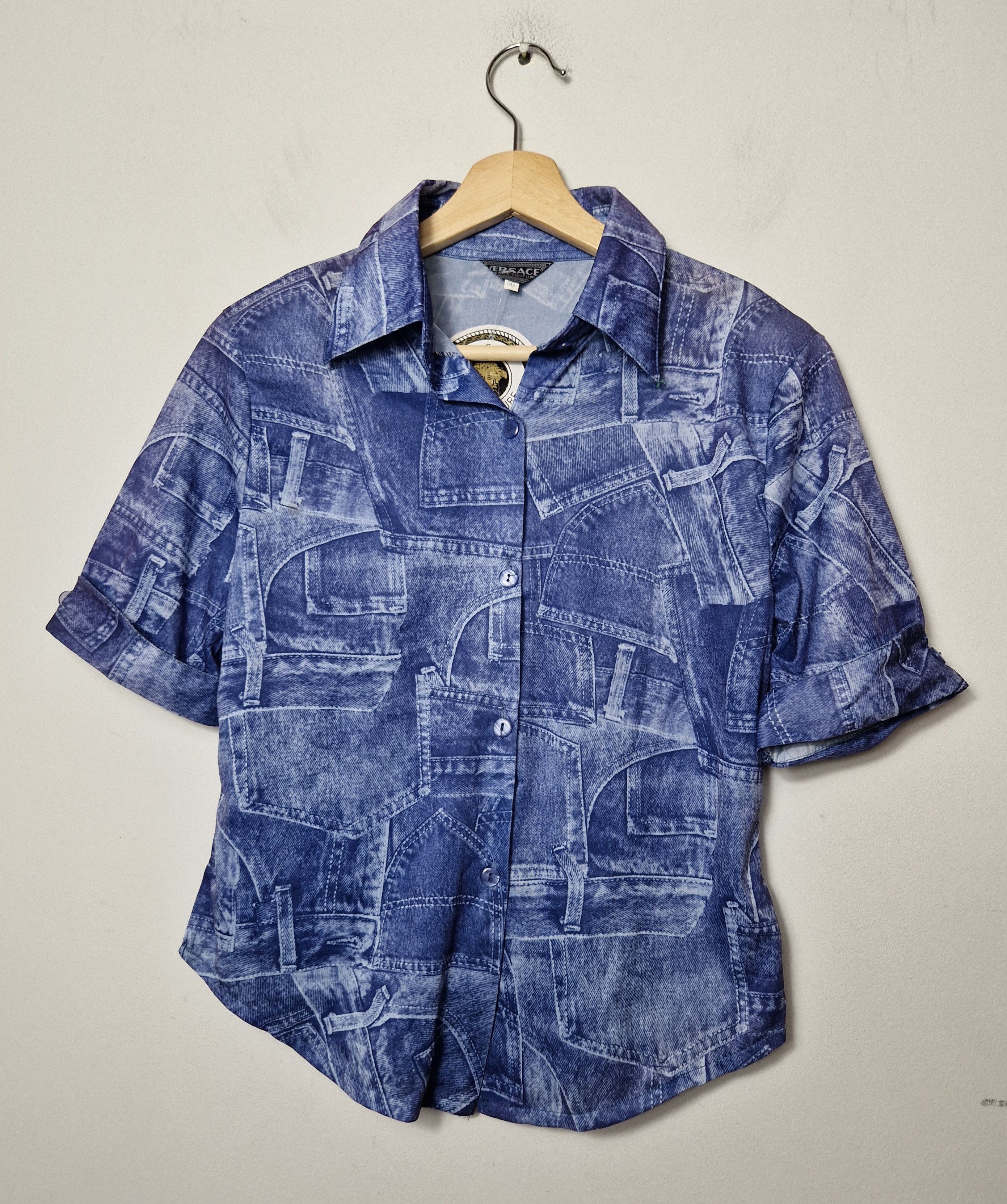 Versace Versace vintage denim print DSWT blouse Size S / US 4 / IT 40 - 2 Thumbnail