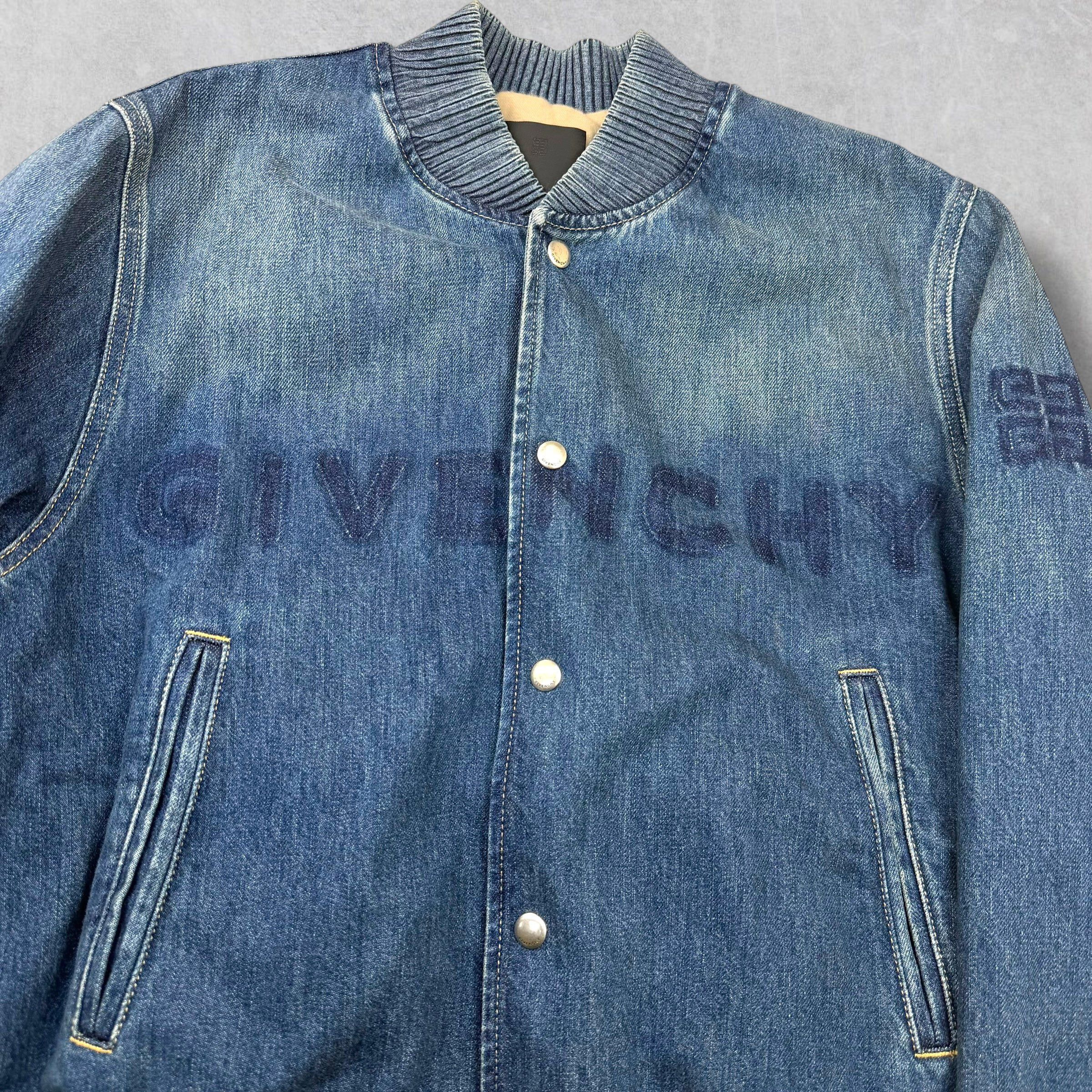 Givenchy Givenchy Logo Denim Bomber Jacket L Size US L / EU 52-54 / 3 - 3 Thumbnail