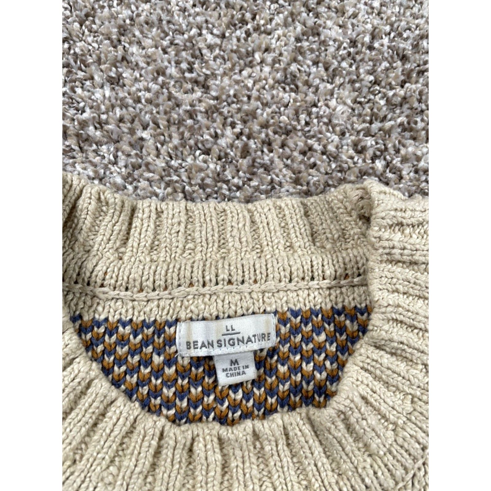 Vintage L.L. Bean Aztec Sweater Women's Medium Beige Chunky Knit Geometric Retro 90s Size M / US 6-8 / IT 42-44 - 3 Thumbnail