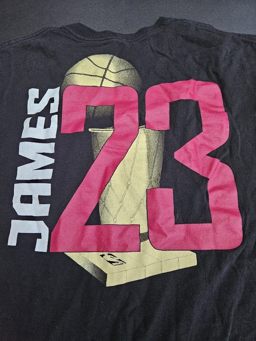 Majestic Lebron James Cleveland Caveliers 2016 NBA Champions Majestic Size US XXL / EU 58 / 5 - 4 Thumbnail