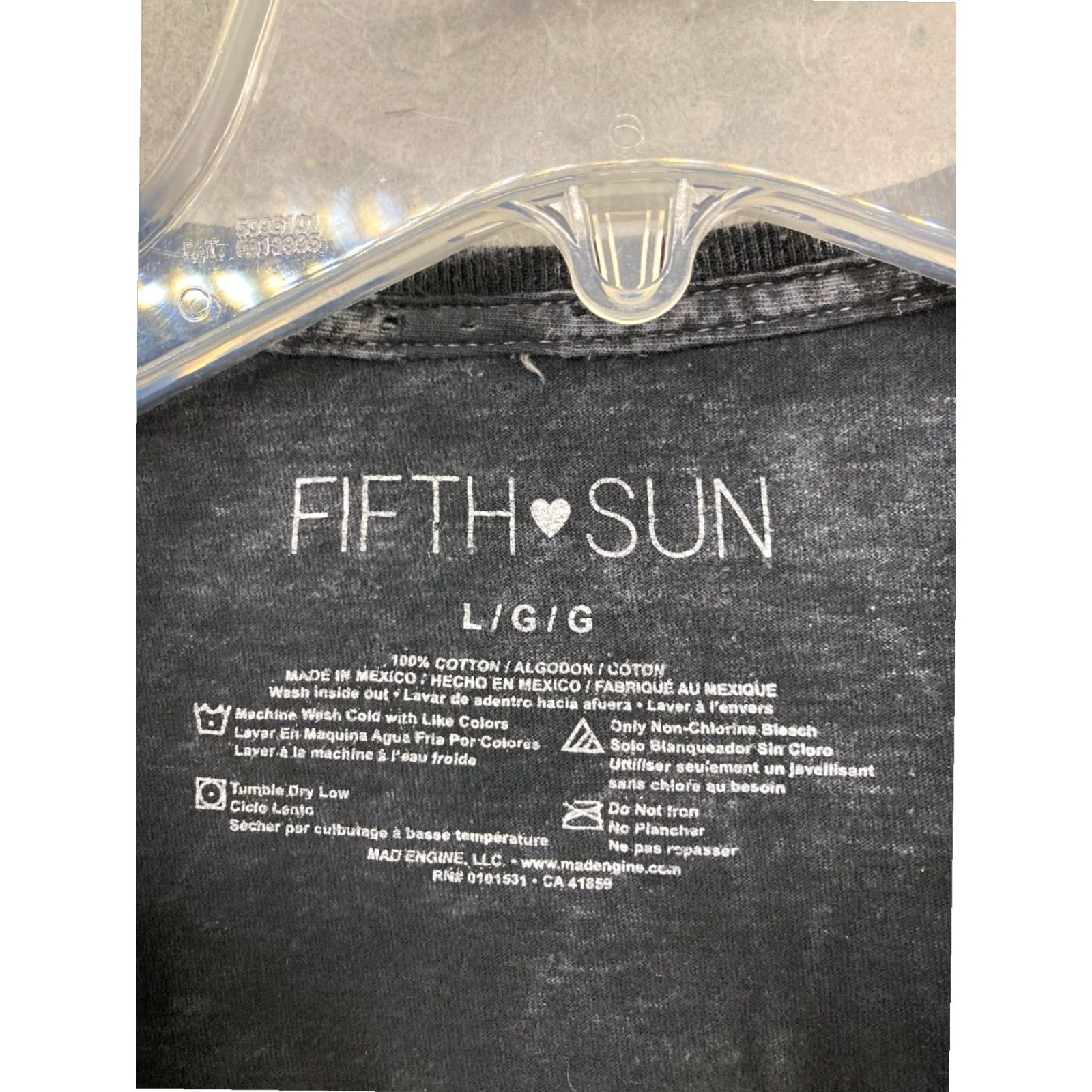 Vintage Fifth Sun Womens Cropped TShirt Large Black Acid Wash Venice Beach Skeleton Size L / US 10 / IT 46 - 5 Thumbnail