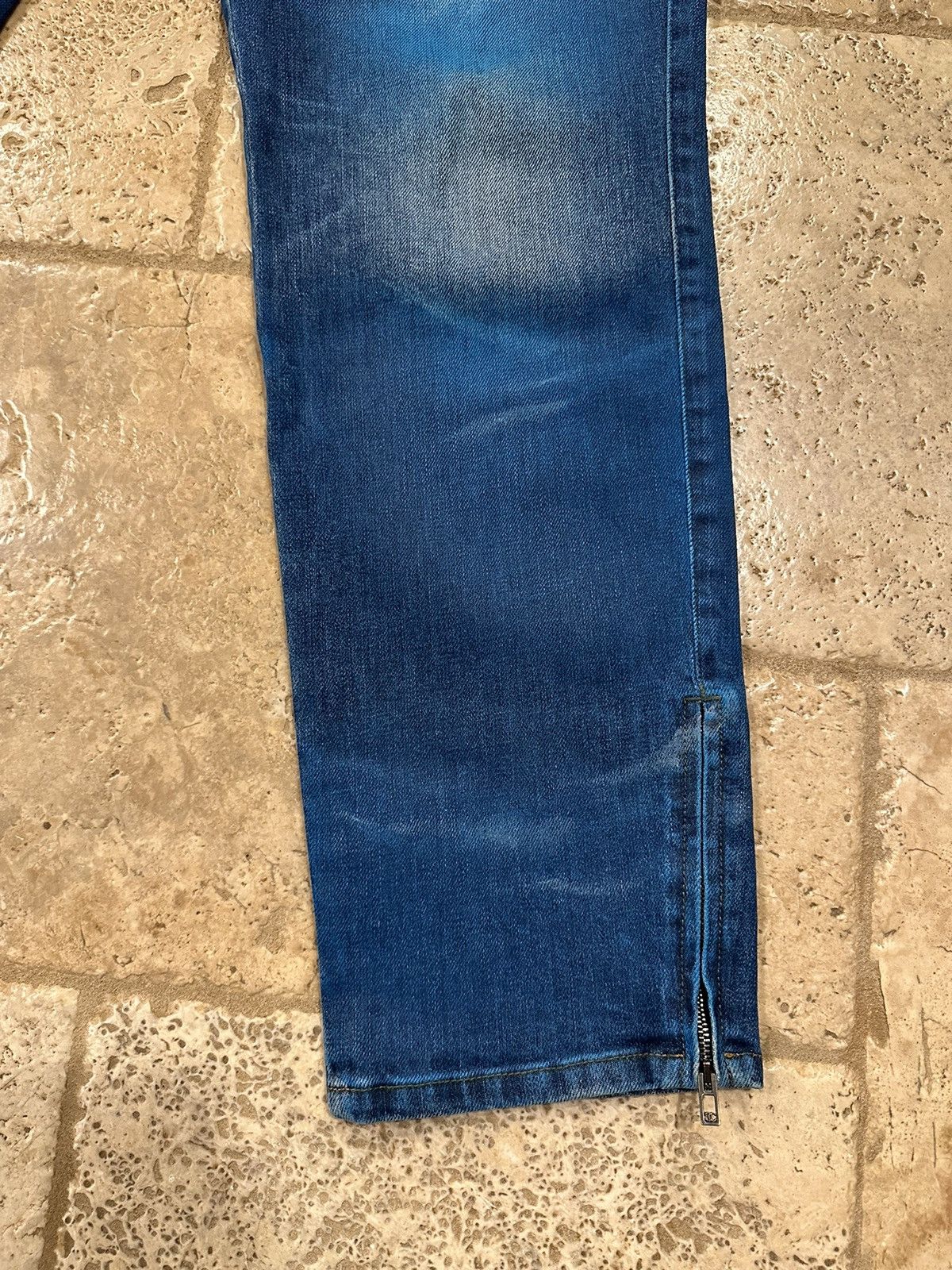 Chanel Chanel Coco Decorative Gradient Blue Painted Denim Jeans Size 34" / US 12 / IT 48 - 13 Thumbnail