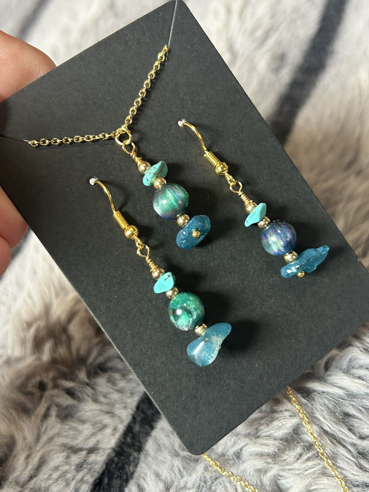 Handmade Handcrafted cat eye glass turquoise chip necklace set Size ONE SIZE - 1 Thumbnail