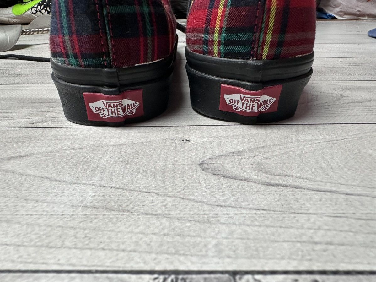 Vans Vintage Vans sneakers size US6.5 red plaid rare Size US 6.5 / IT 36.5 - 7 Thumbnail