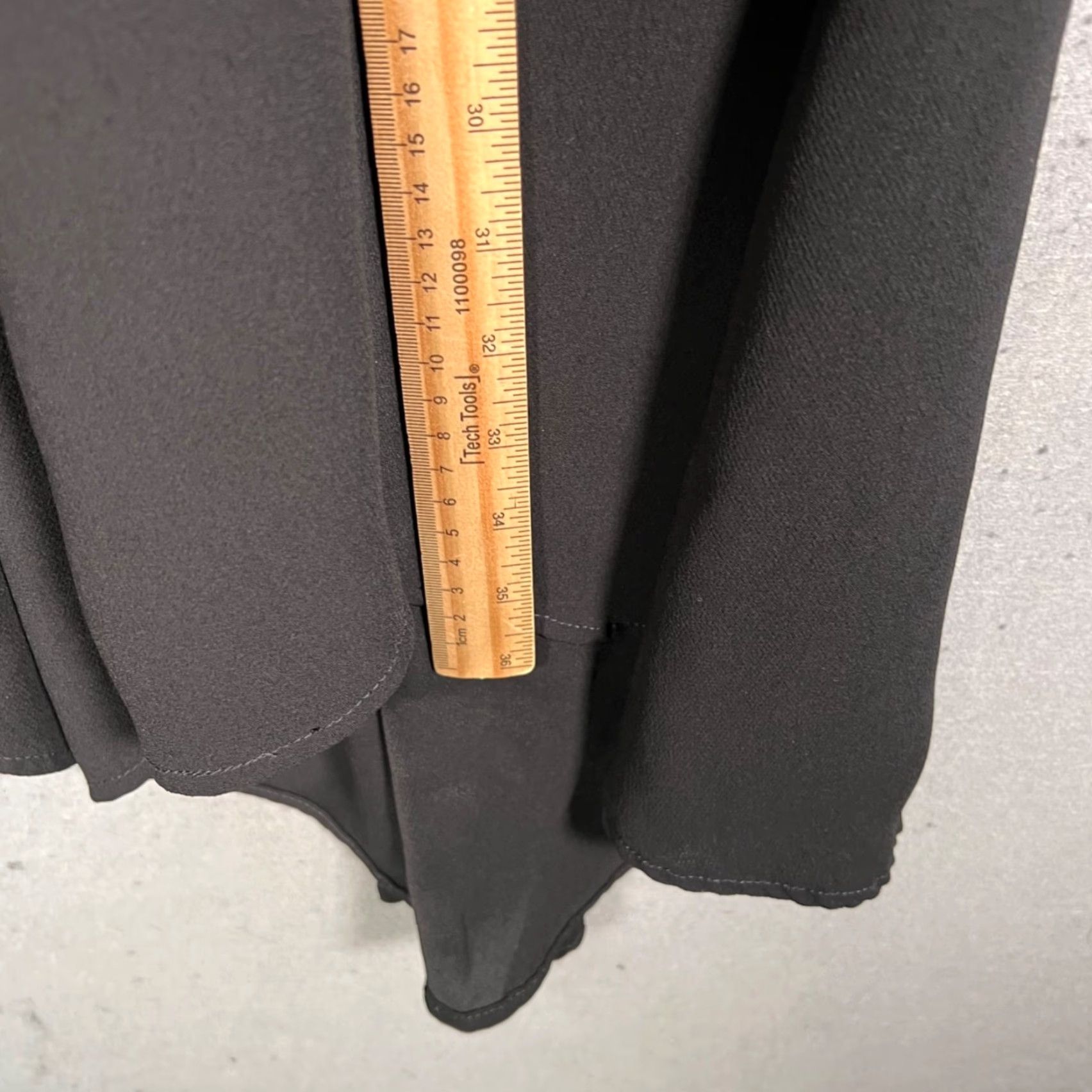 Anthropologie Anthropologie Womens 10 Black High-Low Flared Wide-Leg Trousers Pants Womens Black Flared Wide-Leg Pants 10 Size 32" / US 10 / IT 46 - 6 Thumbnail
