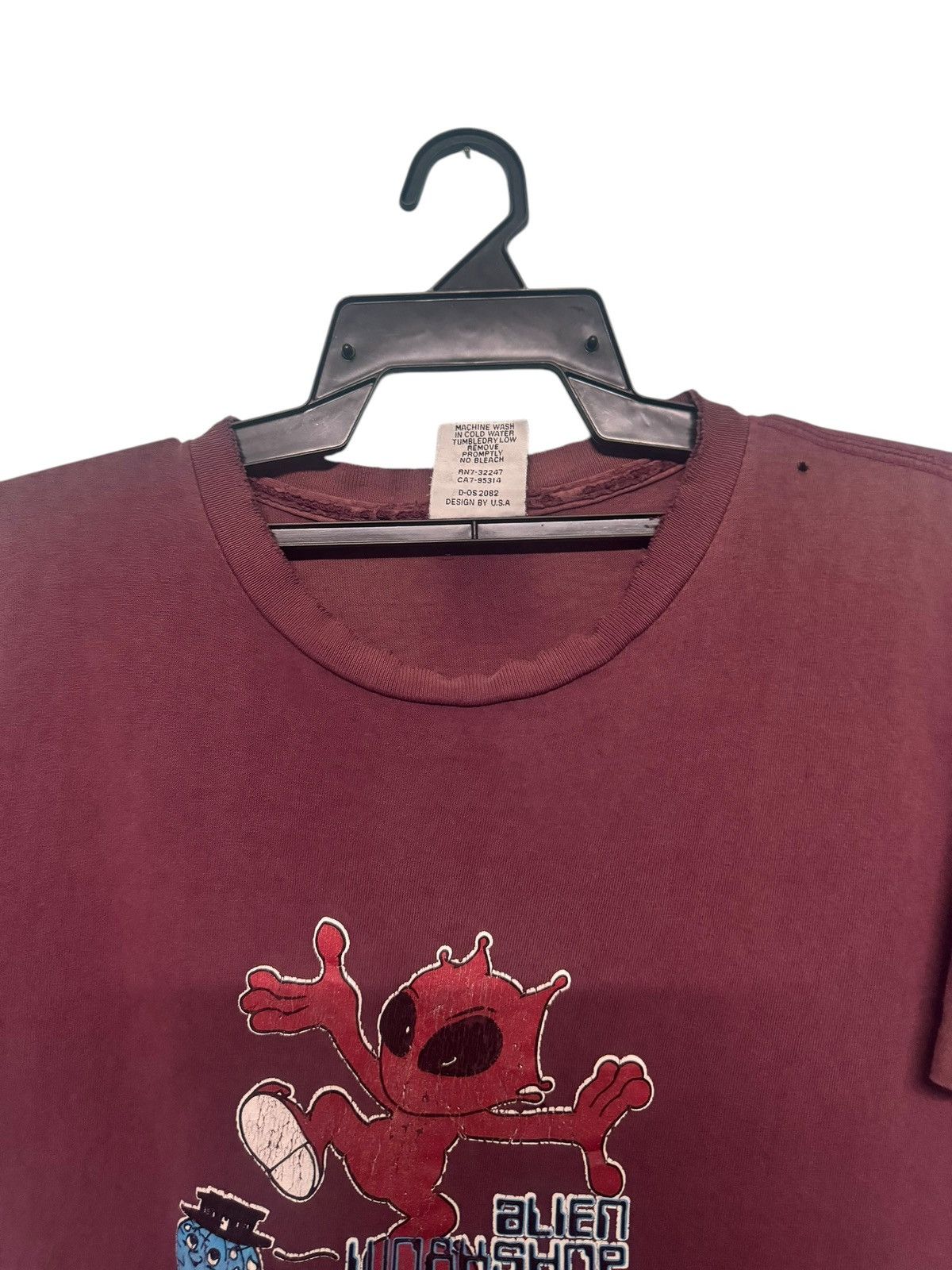 Alien Workshop 💥VINTAGE ALIEN WORKSHOP SUNFADED THRASHED DAMAGE TEE Size US M / EU 48-50 / 2 - 6 Thumbnail