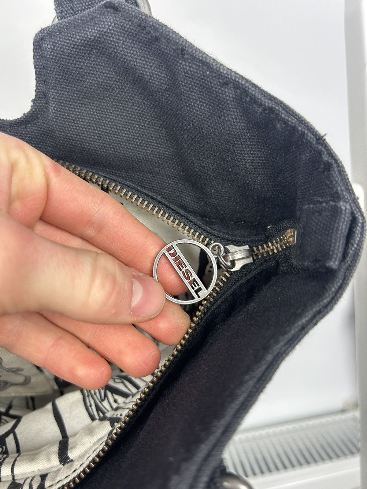 Diesel × Vintage Vintage Y2K Diesel Bag Size ONE SIZE - 11 Thumbnail