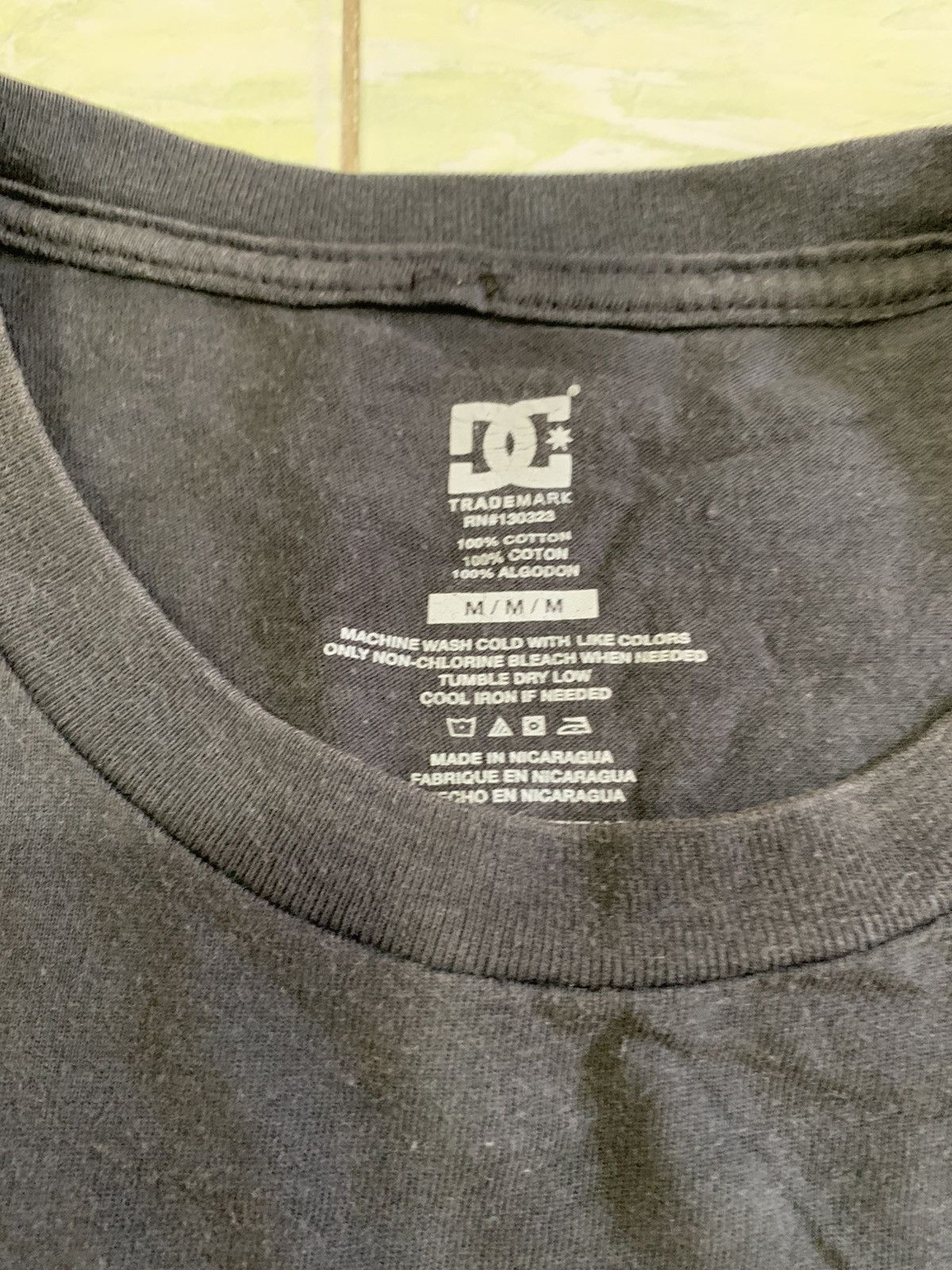 DC dc shoe classic logo m t shirt Size US M / EU 48-50 / 2 - 6 Thumbnail