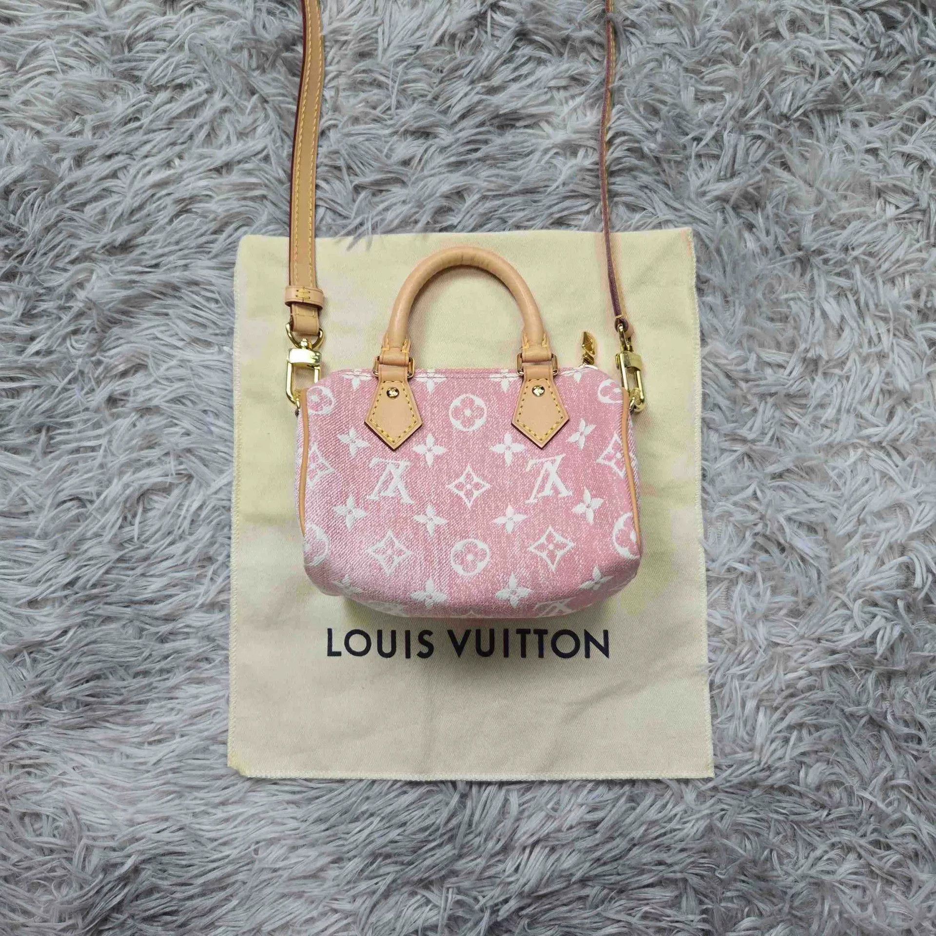 Louis Vuitton Louis Vuitton White Denim Designer Size US 30 / EU 46 - 1 Thumbnail