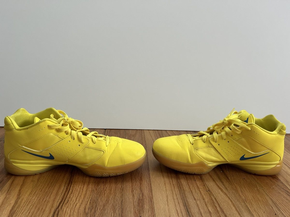 Nike Nike Zoom KD 3 III Christmas 2010 Size 11 Size US 11 / EU 44 - 3 Thumbnail