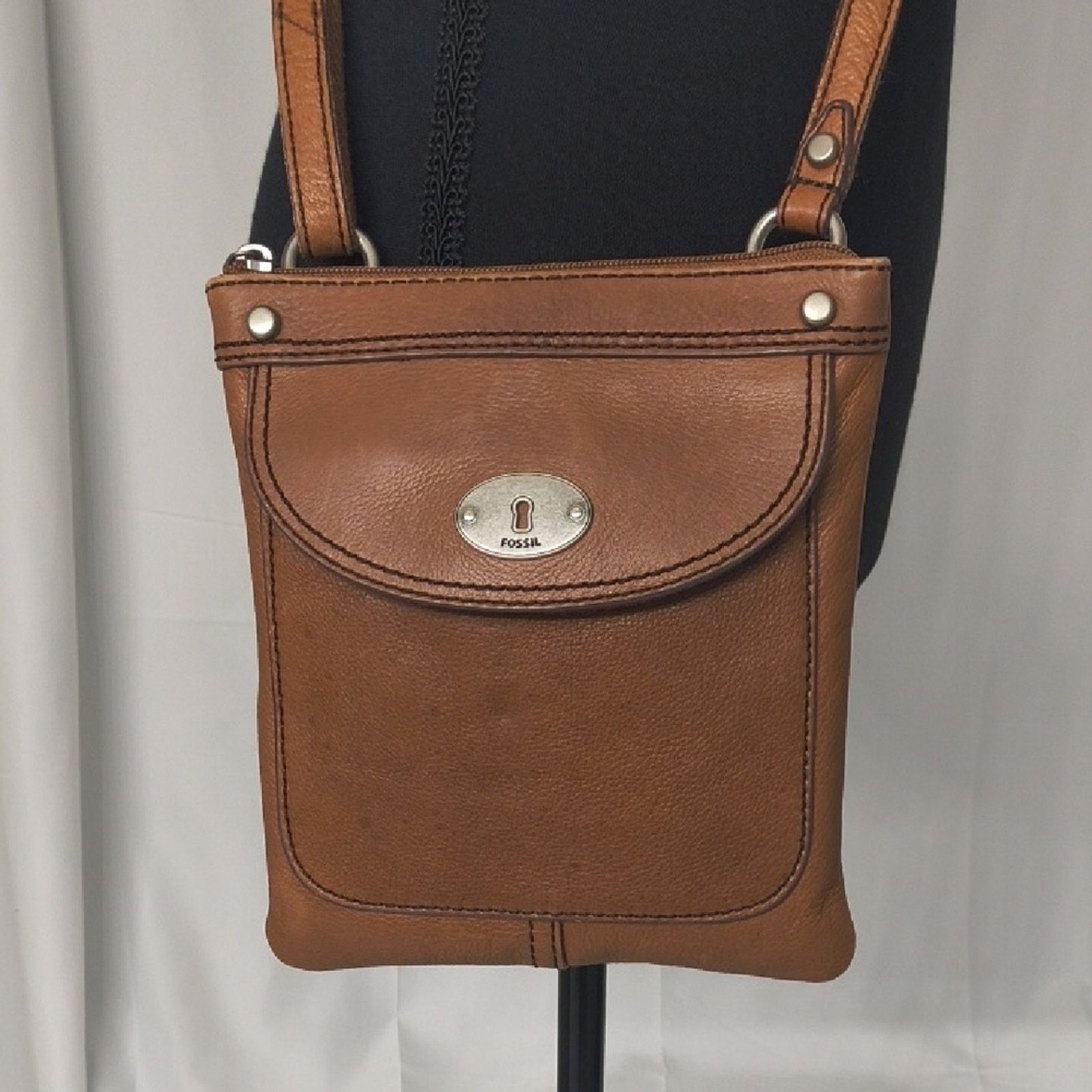 Fossil Vintage Fossil Brown Leather Crossbody Bag Size ONE SIZE - 1 Thumbnail