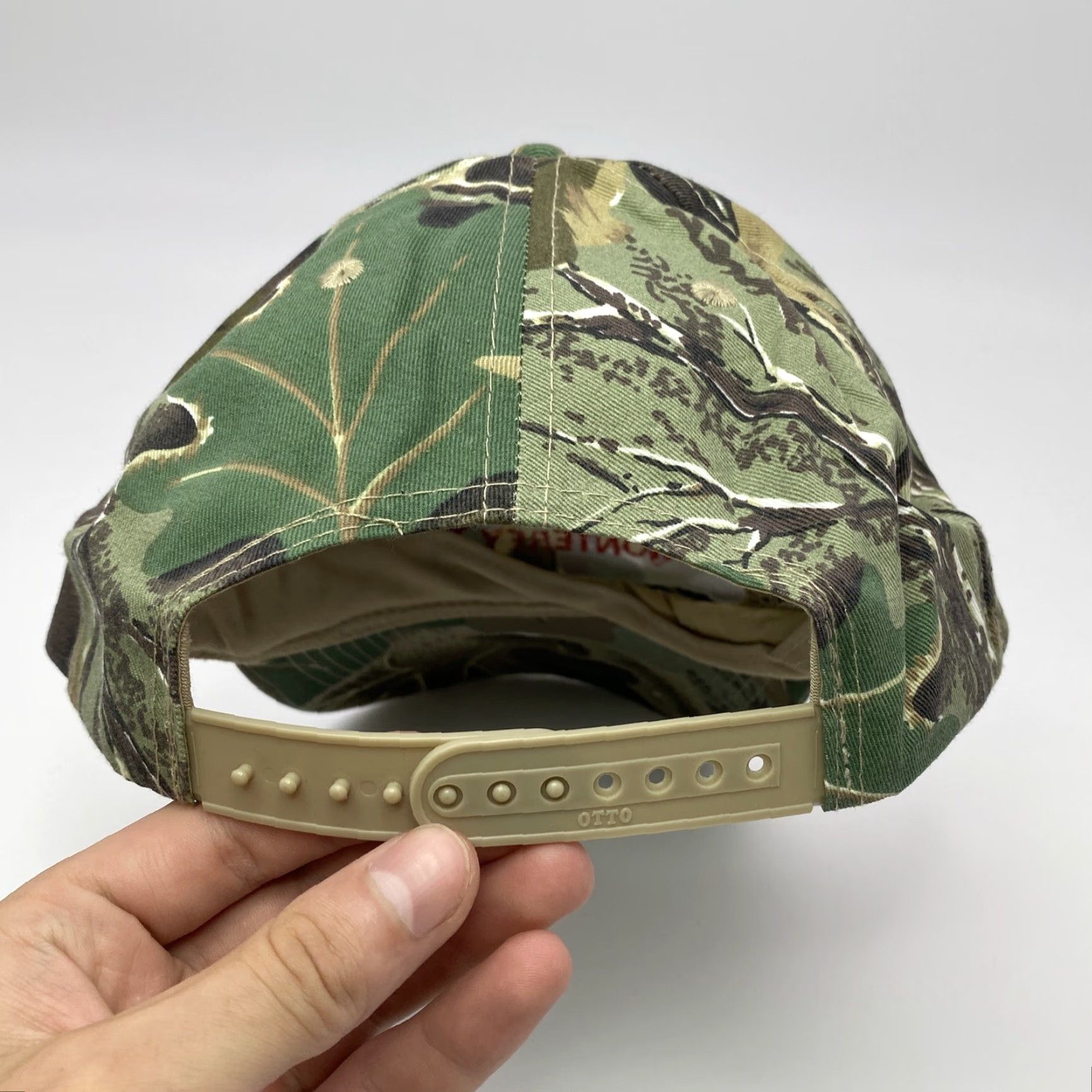 Vintage VINTAGE Otto Wilderness Hunting Lodge Monterey TN Snapback Cap Unisex Adults Adjustable Camouflage Twill Cotton Poly 90s Hunting Mens Womens Size ONE SIZE - 5 Thumbnail