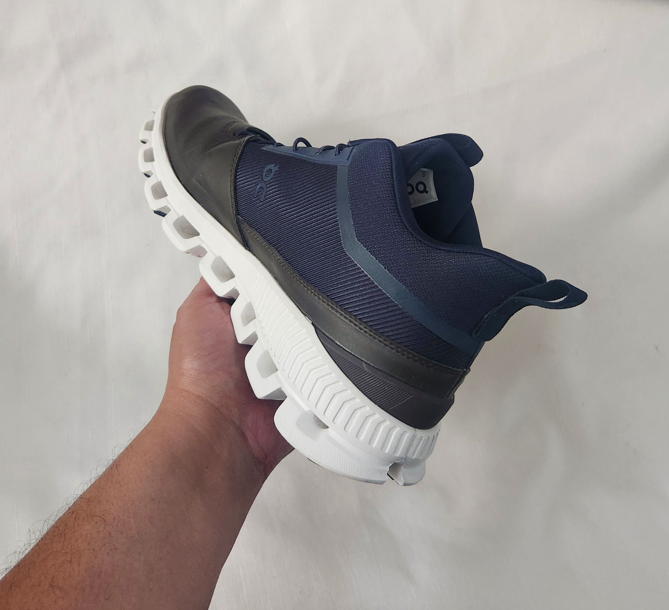 On On Running Cloud Hi Ink Brown Navy Blue Men's SZ 10 sneaker Size US 10 / EU 43 - 3 Thumbnail