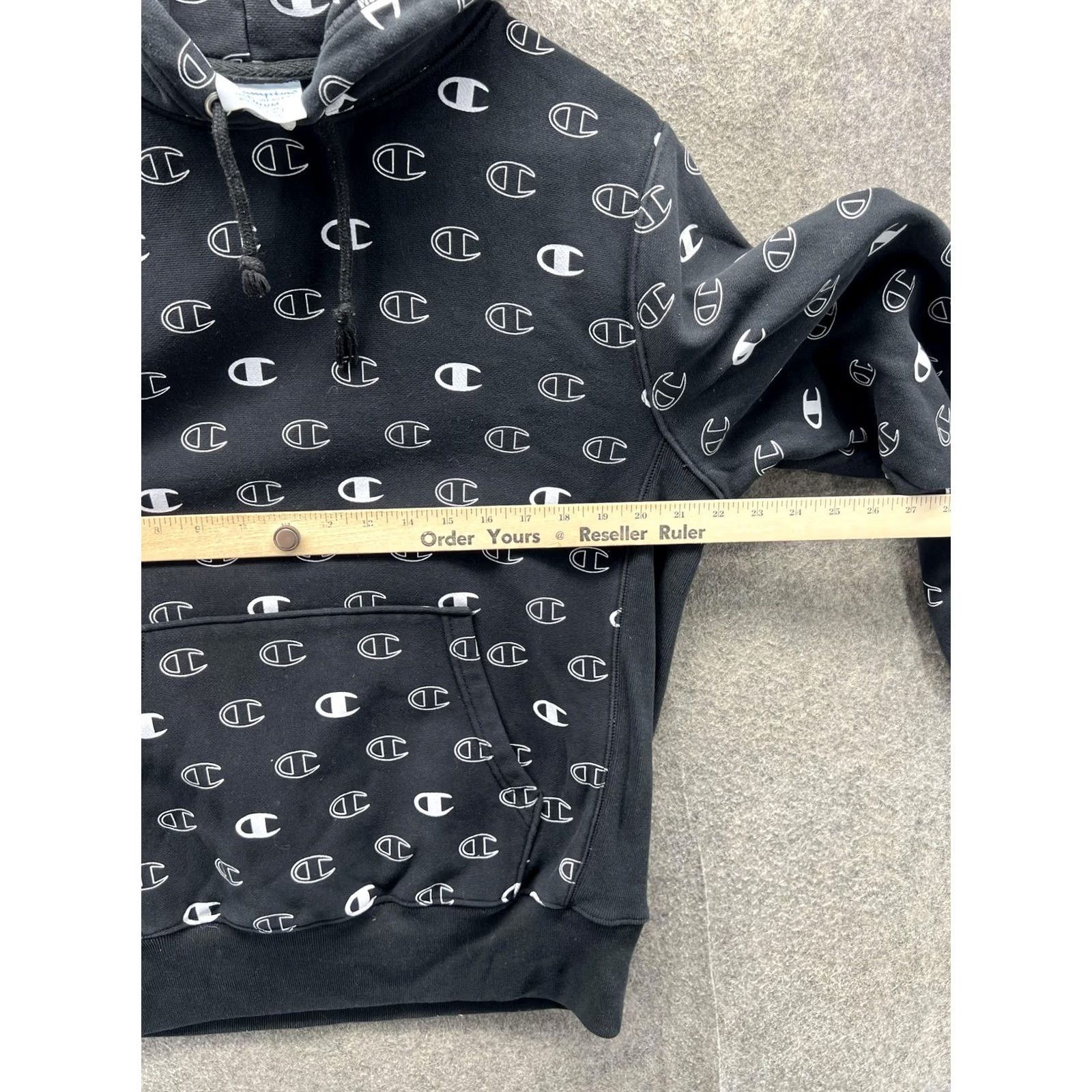 Champion VINTAGE Champion Reverse Weave Hoodie Mens Medium Black All Over Logo Fleece Pullover Size US M / EU 48-50 / 2 - 4 Thumbnail