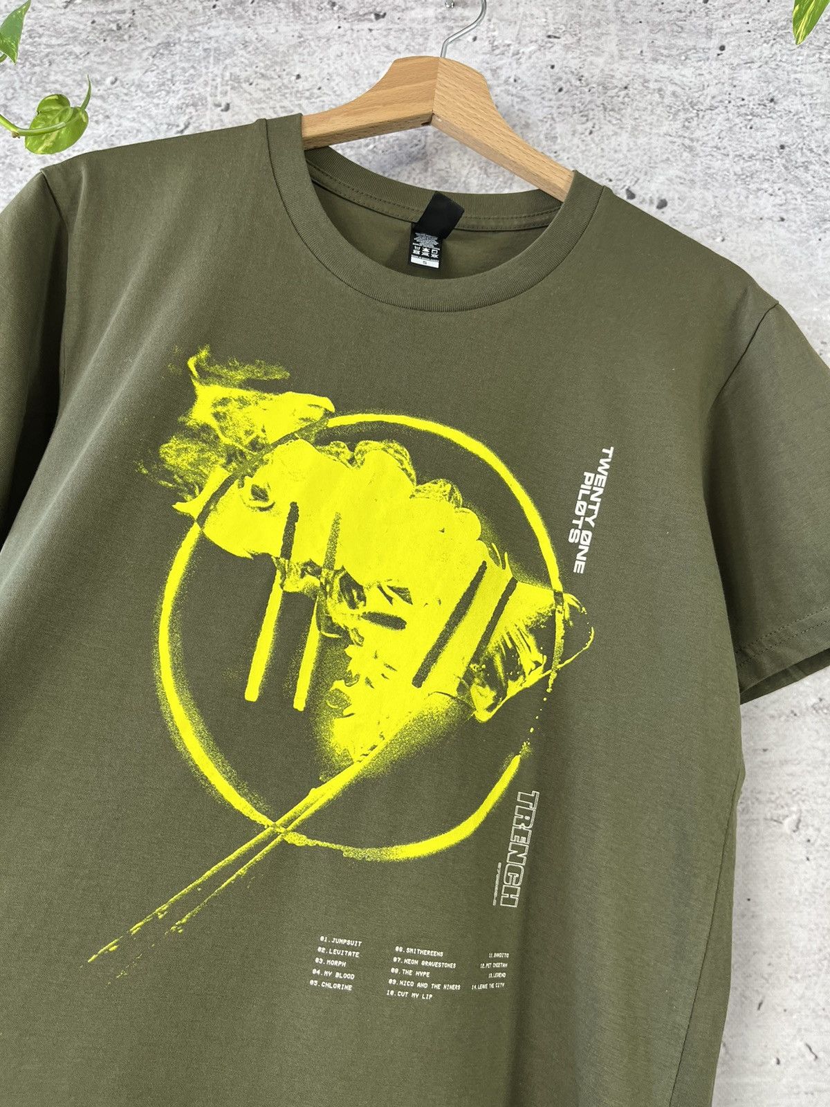 Band Tees Twenty One Pilots - Trench Promo t-shirt (L) Size US S / EU 44-46 / 1 - 1 Thumbnail